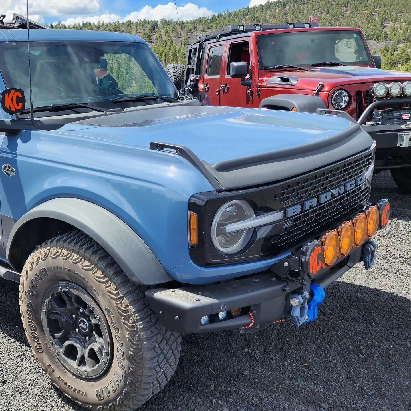 Ford Bronco New KC HiLites Flex Era 4 installed bronco-cinders jee