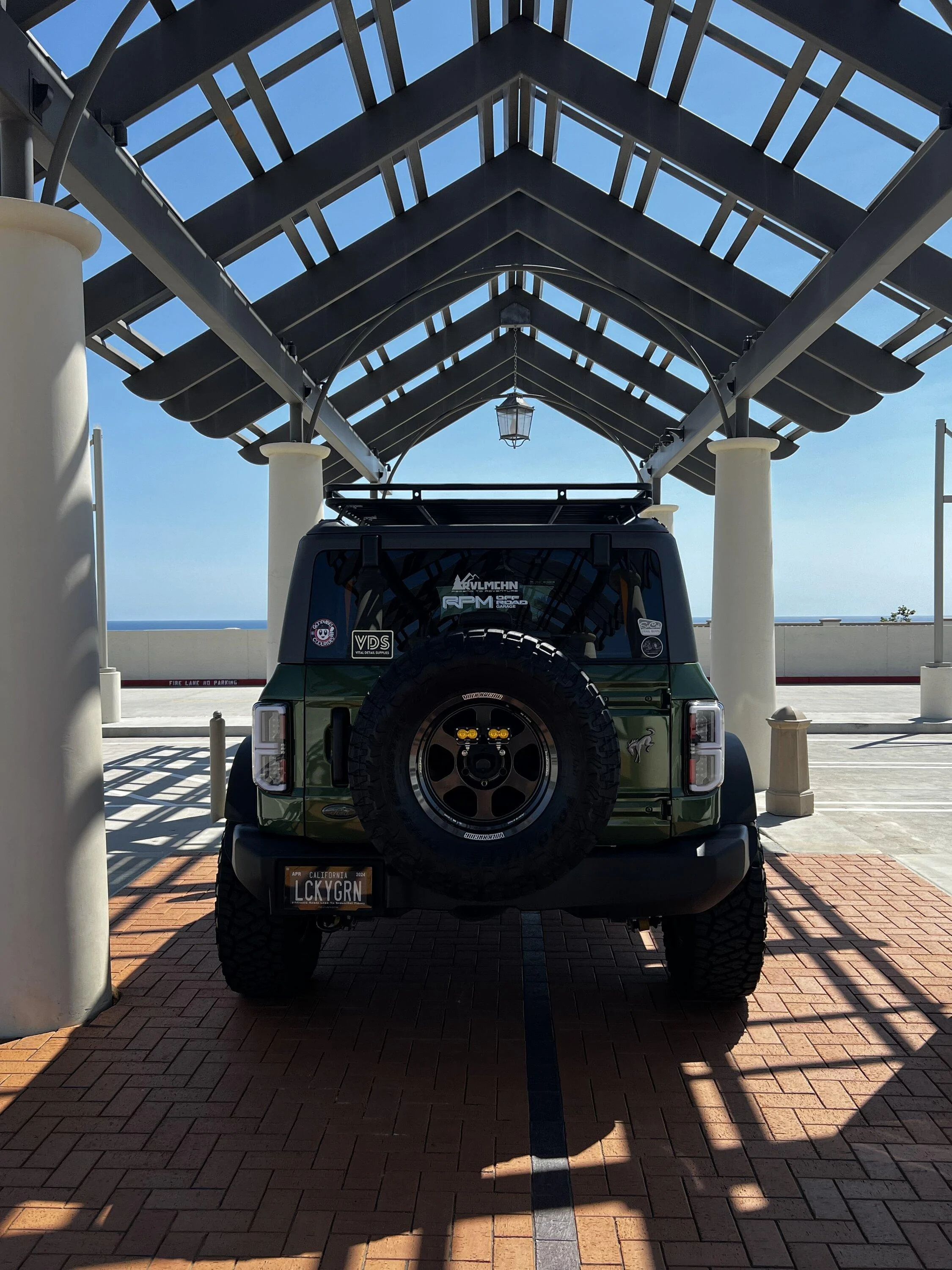 Ford Bronco Building Off a Base IMG_2784