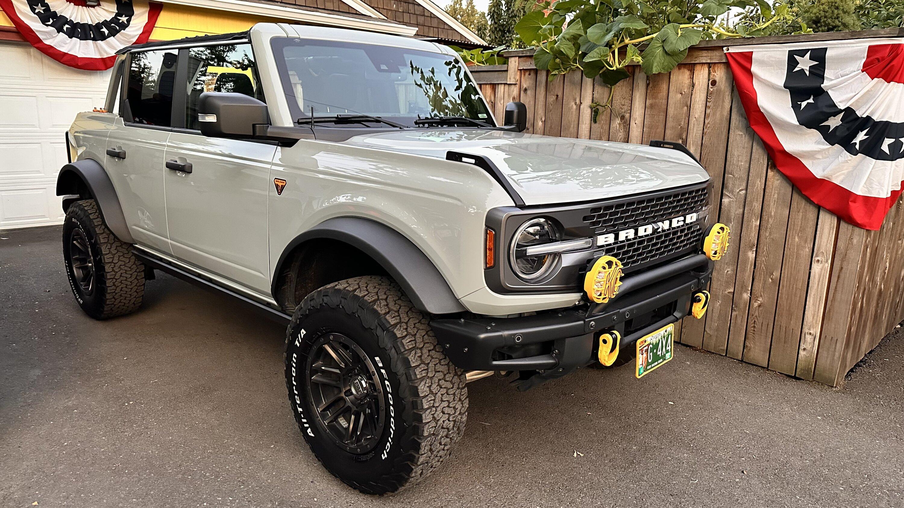 Ford Bronco Show us your installed wheel / tire upgrades here! (Pics) IMG_3375