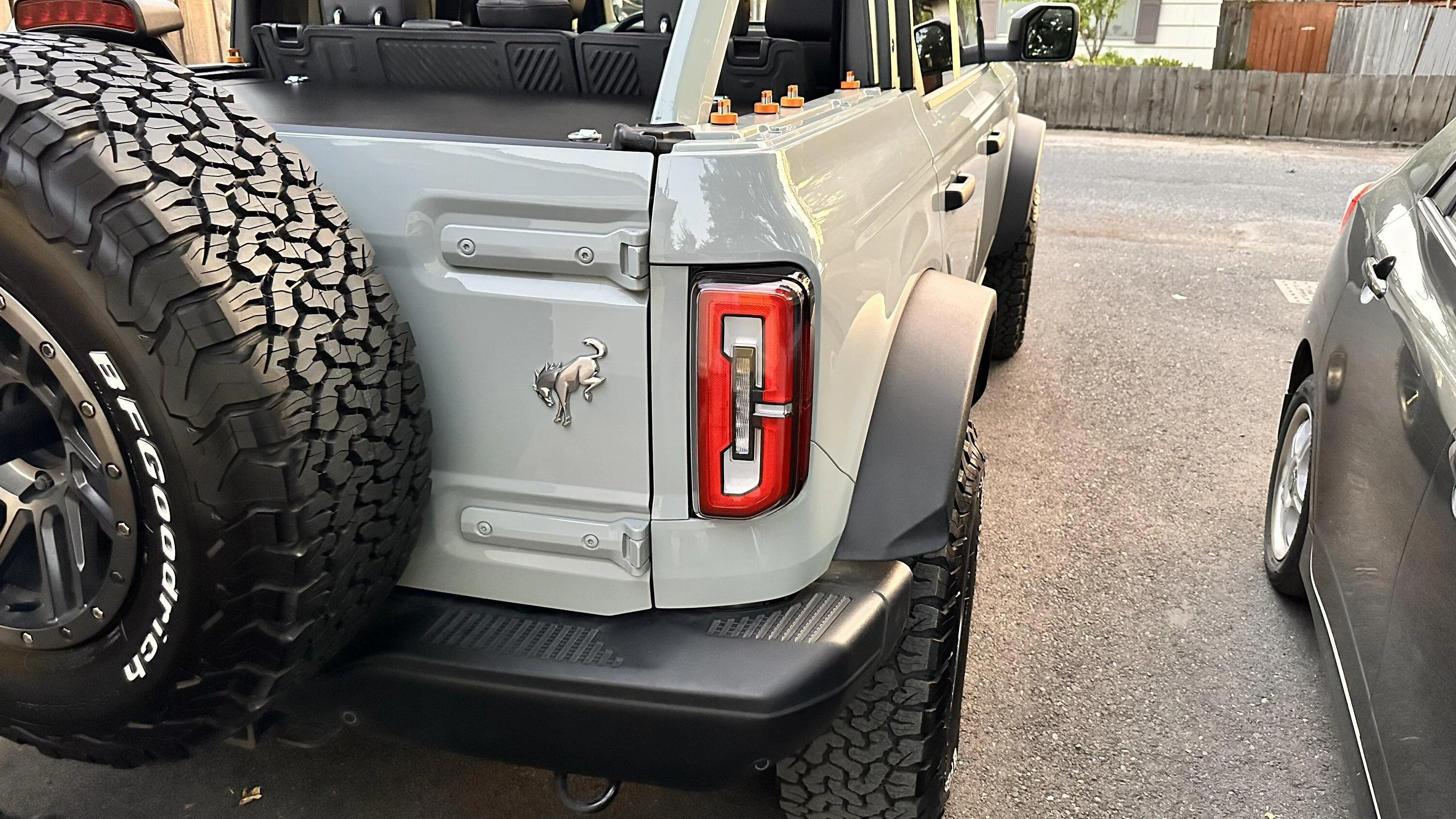 Ford Bronco Show us your installed wheel / tire upgrades here! (Pics) IMG_3379