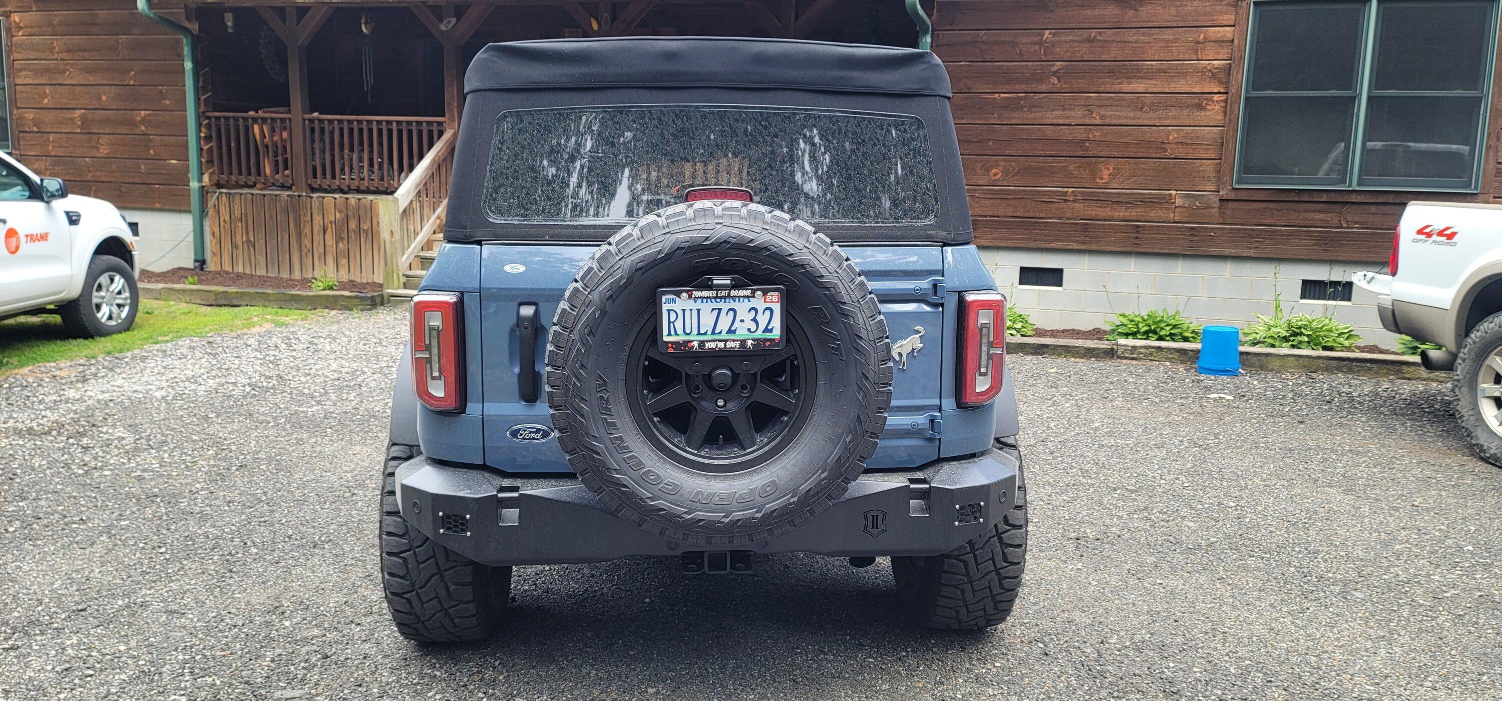 Ford Bronco 2023 Azure Gray Metallic WOLL Badlands Build 20230612_161333