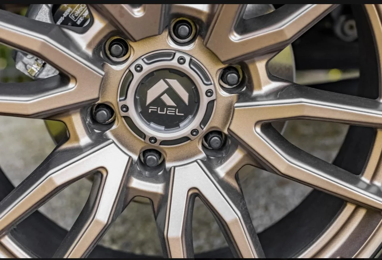 Ford Bronco BRONZE- Wheels/Paint Code IMG_2884