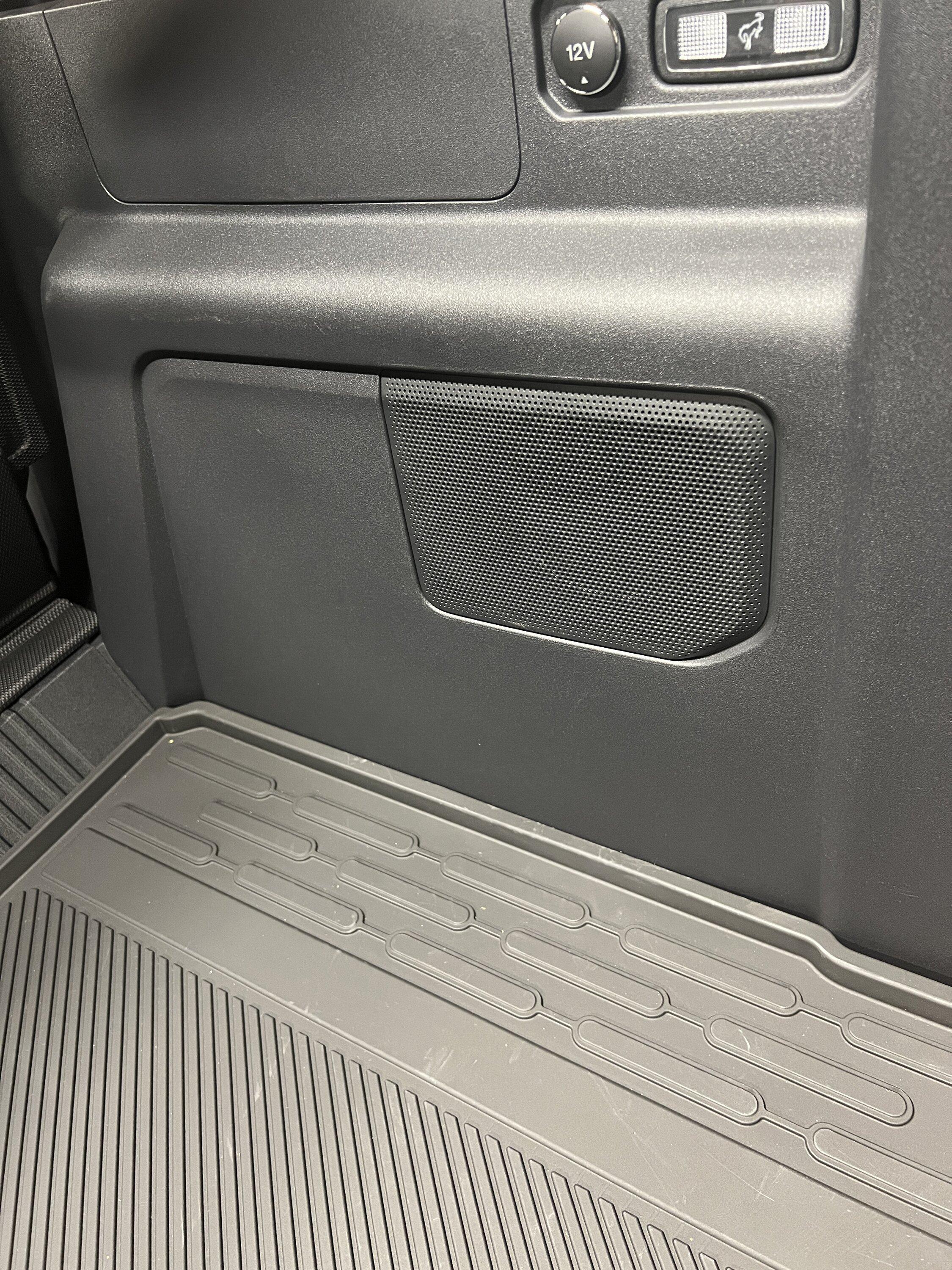 Ford Bronco 2023 Bronco Subwoofer Option IMG_8462