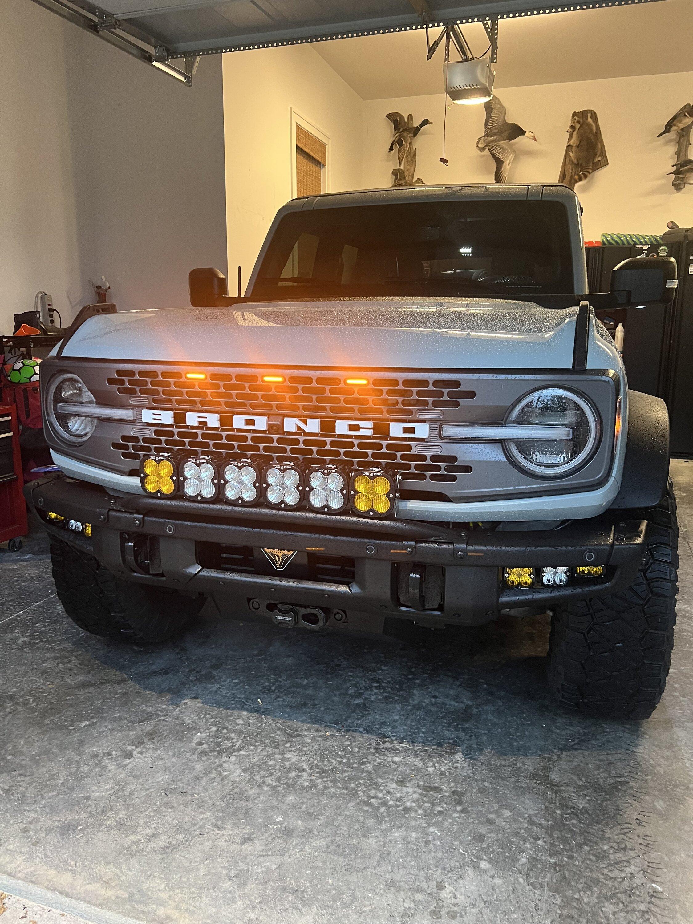 Ford Bronco CACTUS GRAY Bronco Club IMG_6461