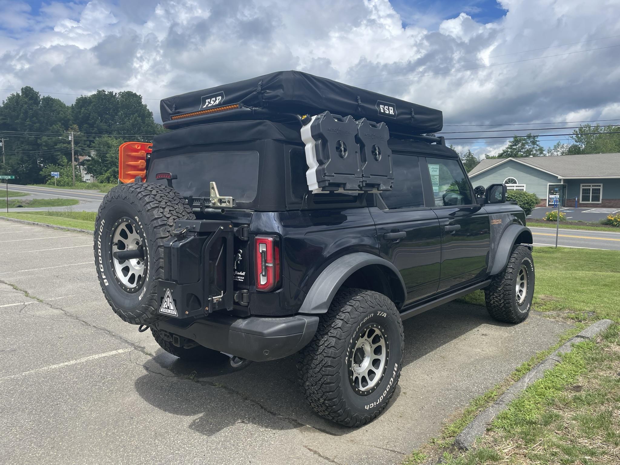 Ford Bronco Freespirit Aspen Lite Rooftop Tent IMG_3379