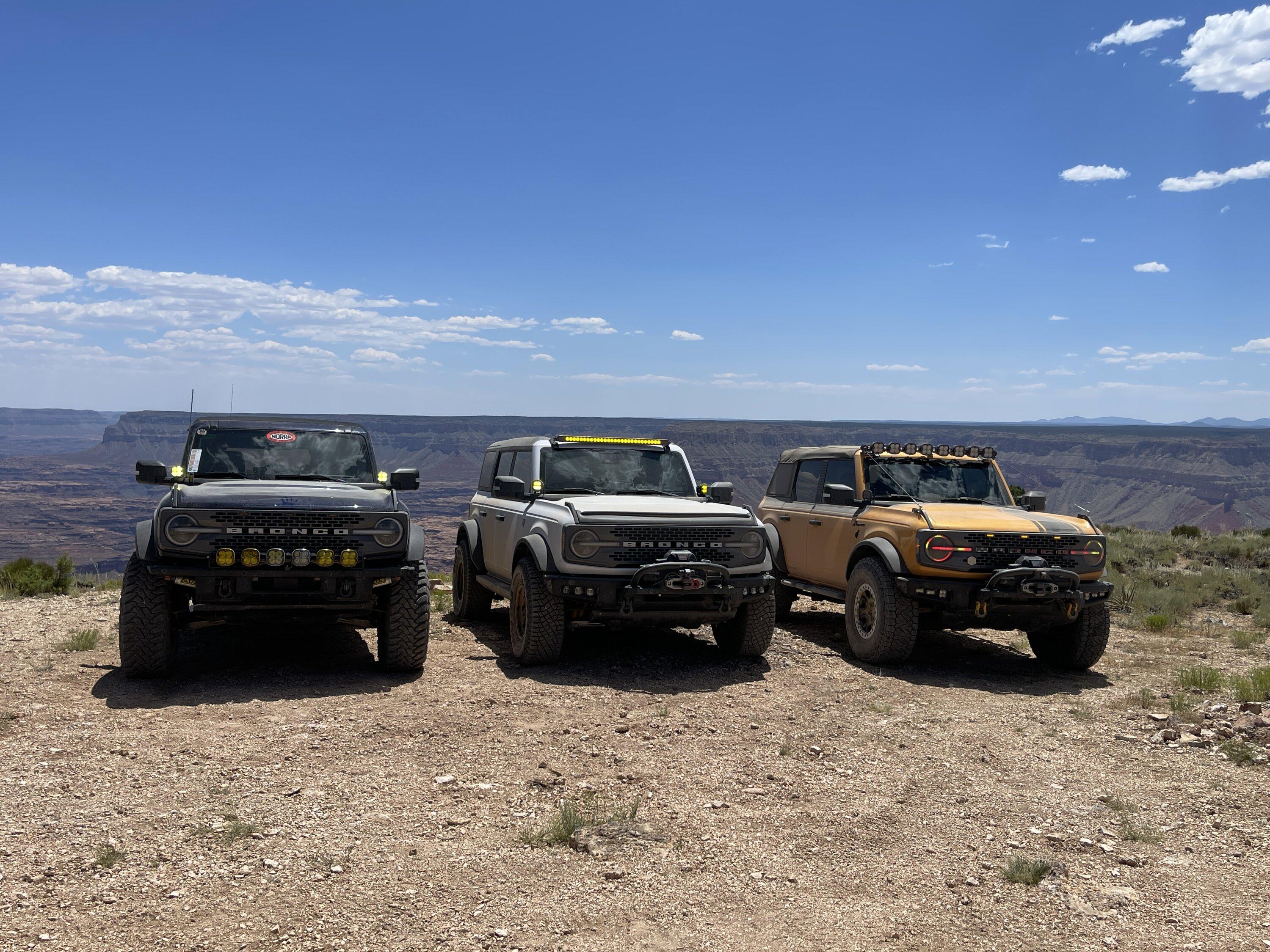 Ford Bronco Broncos on the trails in Arizona GC9.JPG
