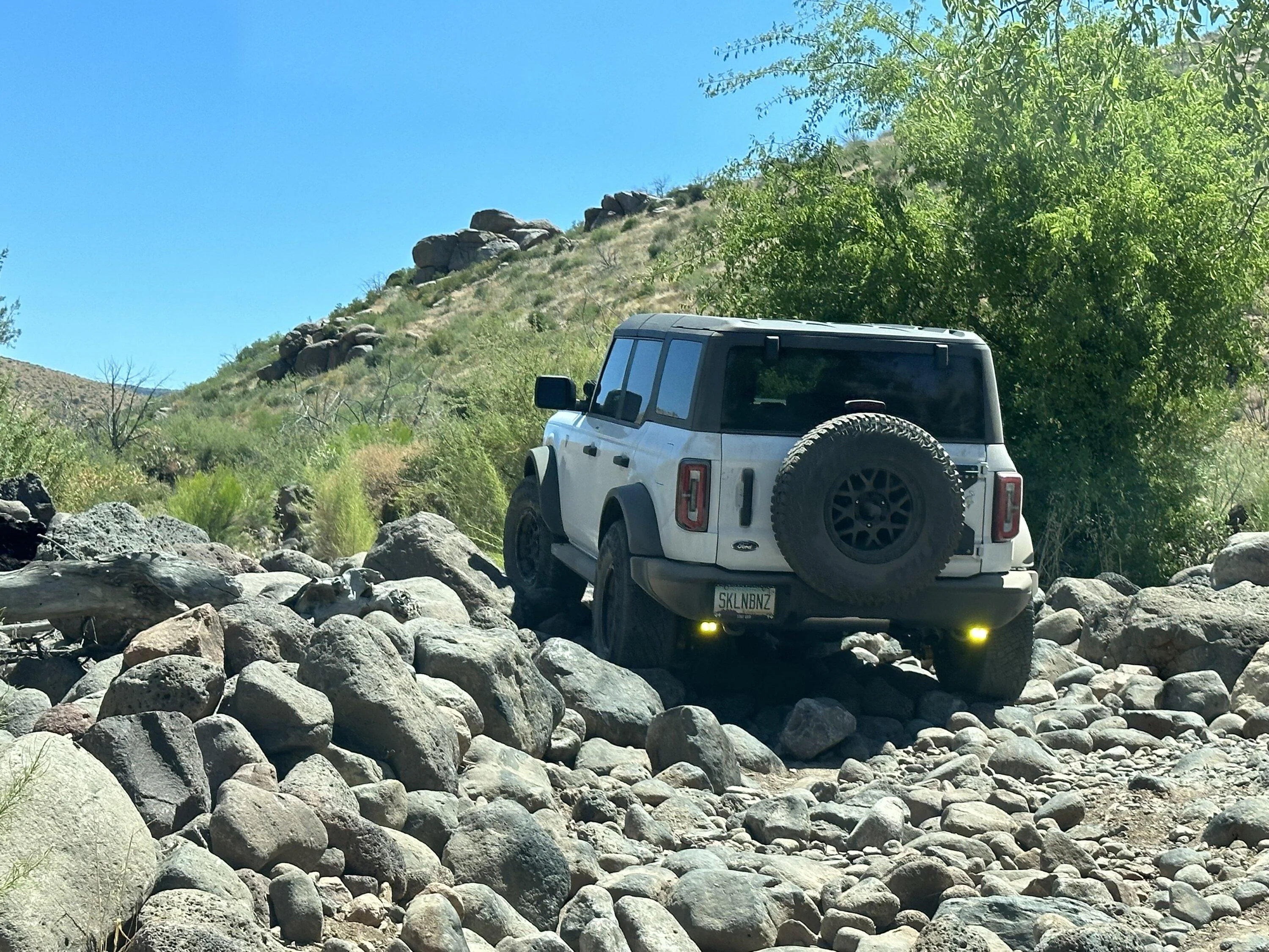 Ford Bronco Broncos on the trails in Arizona NRC3
