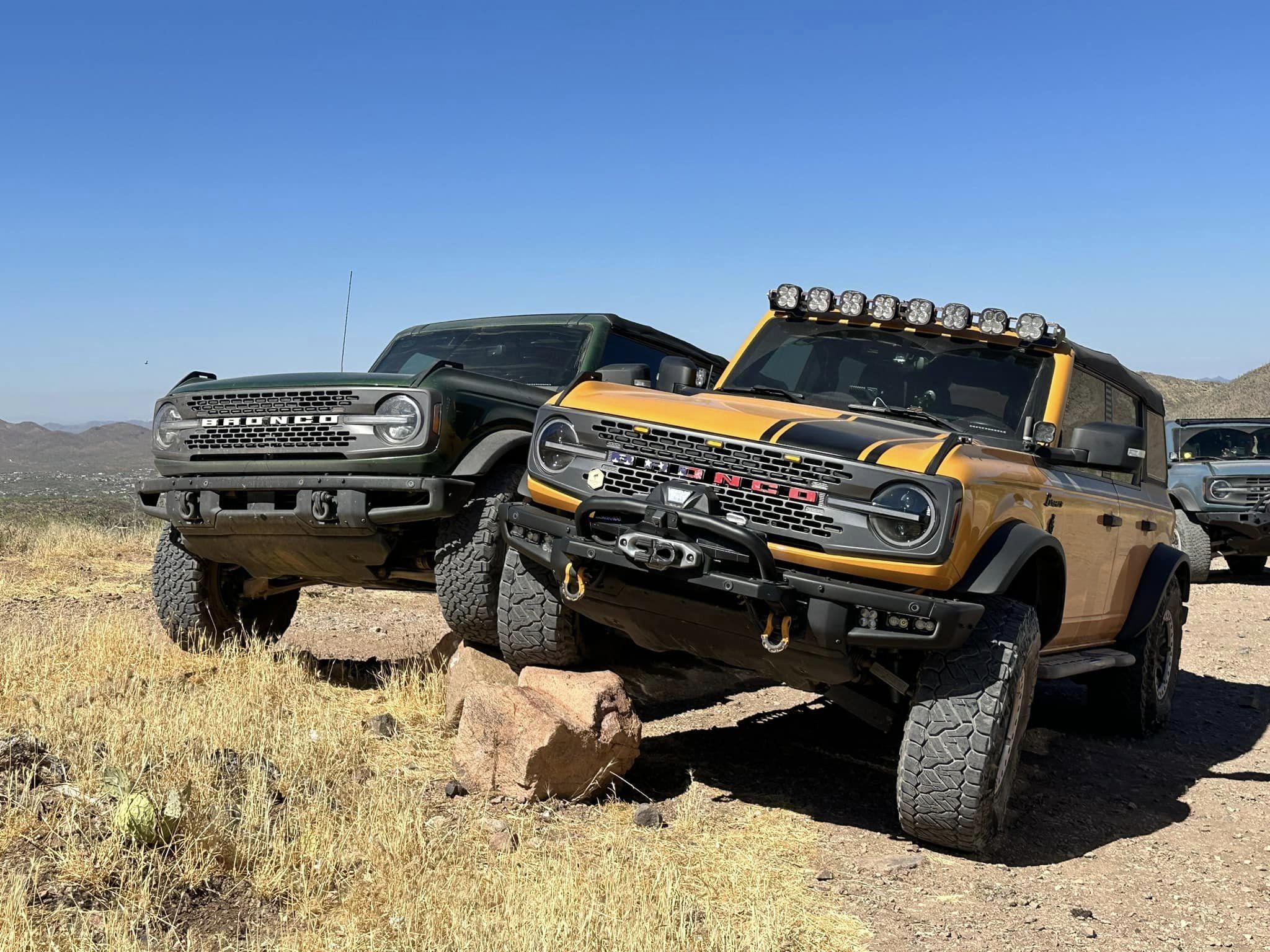 Ford Bronco Broncos on the trails in Arizona NRC6