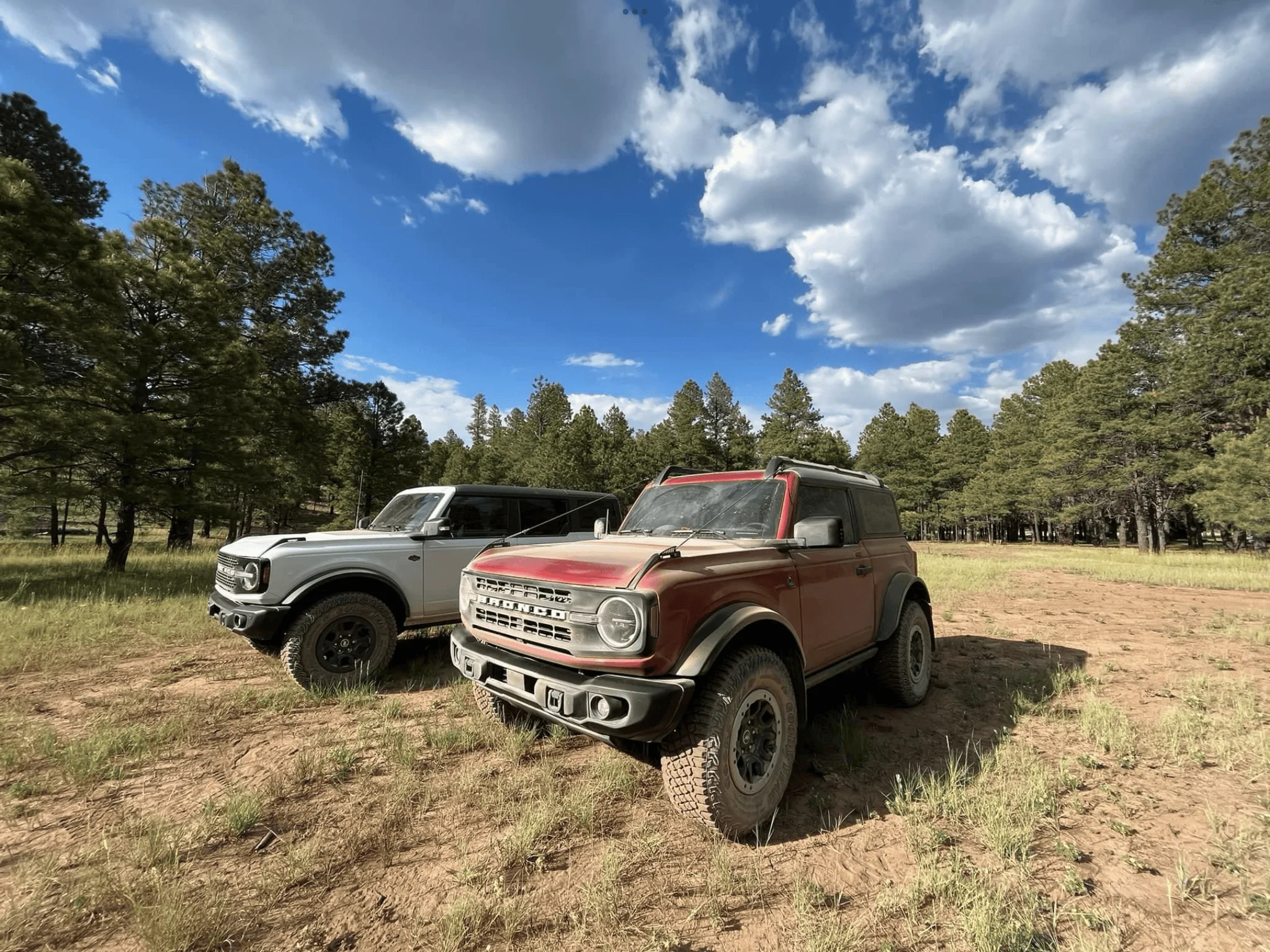Ford Bronco Broncos on the trails in Arizona IMG_0710