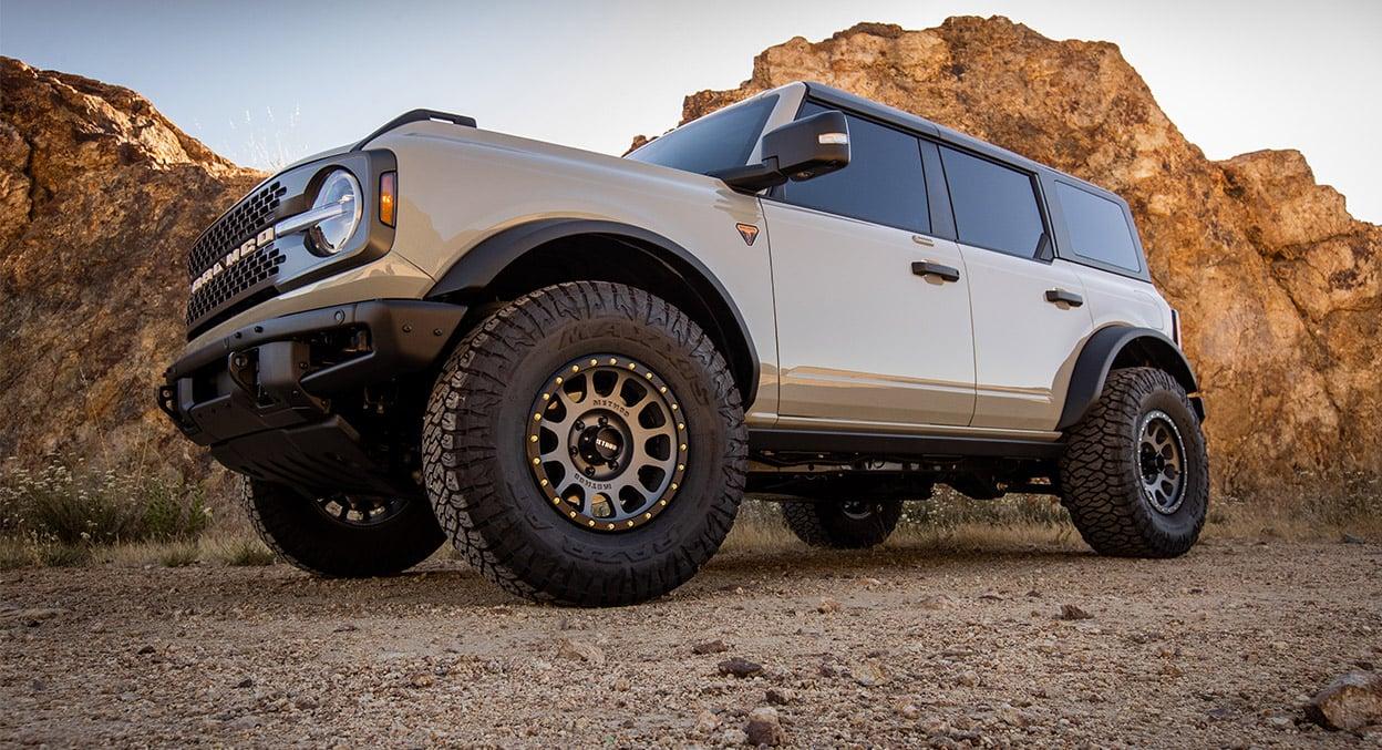 Ford Bronco Which Method wheels do you like? MRW-305-Titanium-Gallery-_0000_2022-binkbronco-mrw-305-highres-3.JPG