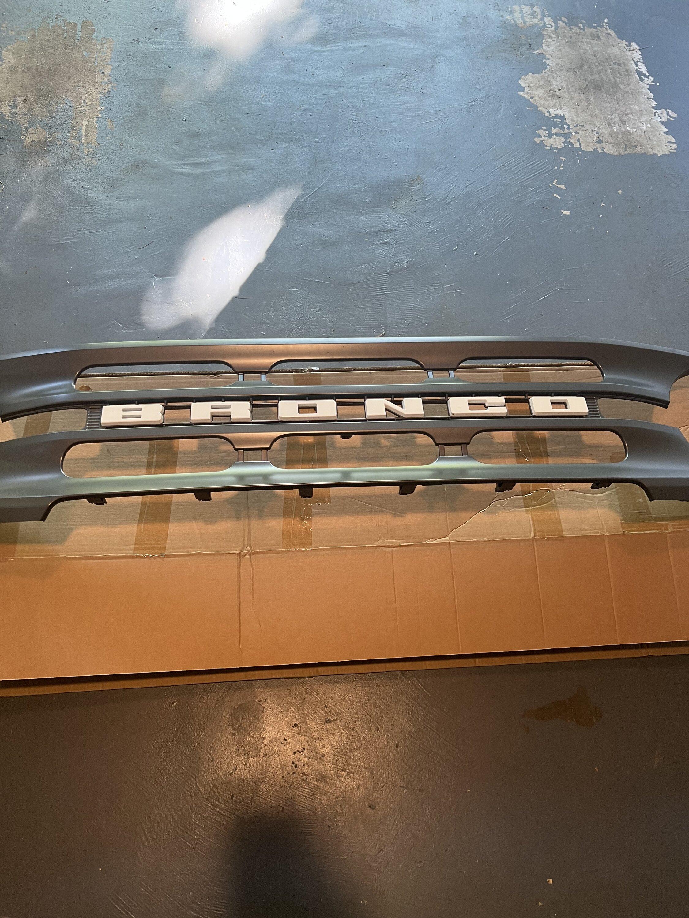Ford Bronco Big Bend Grille for sale IMG-4510