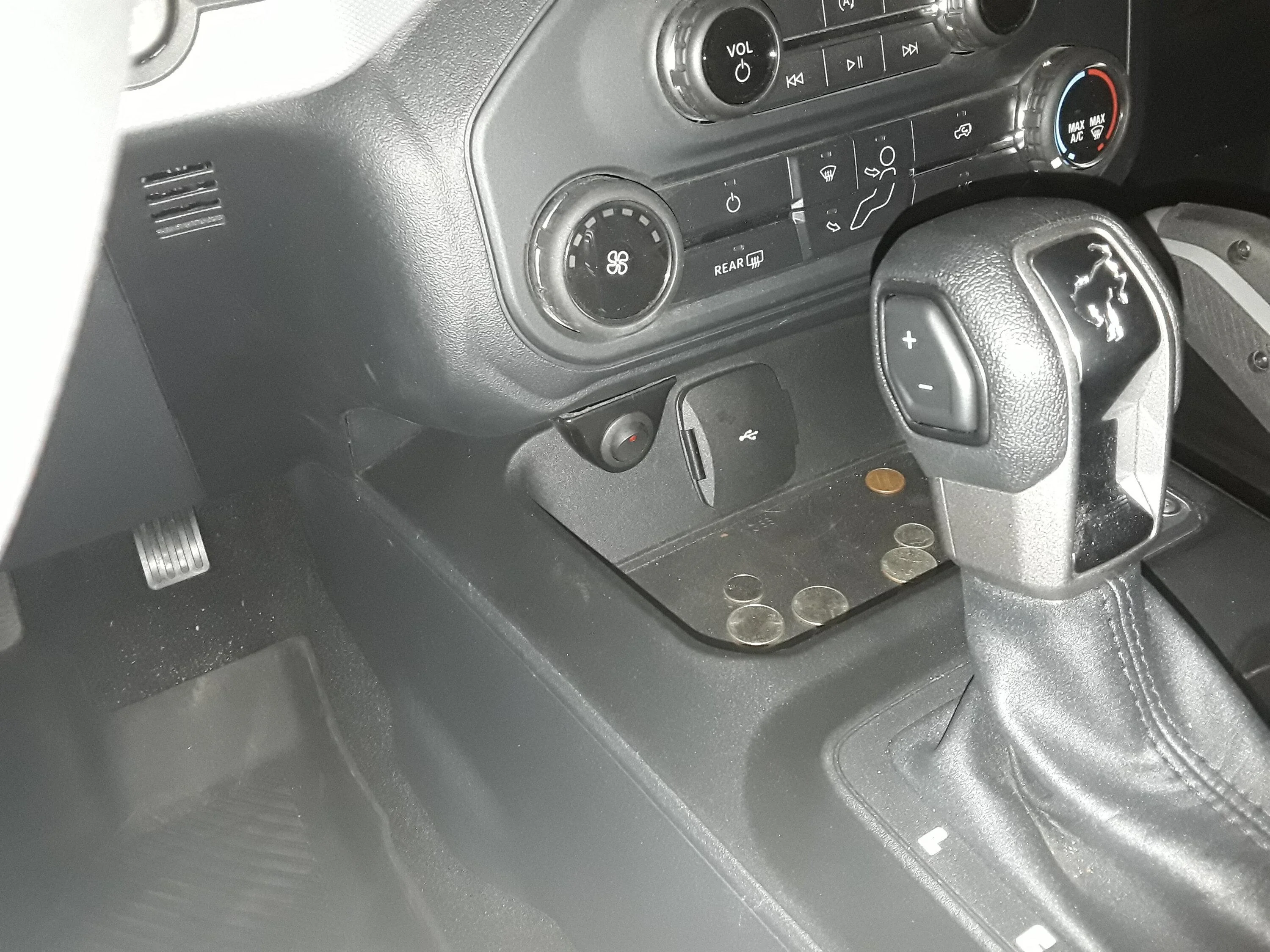 Ford Bronco Ditch light switch - good mounting location? 20230713_210602