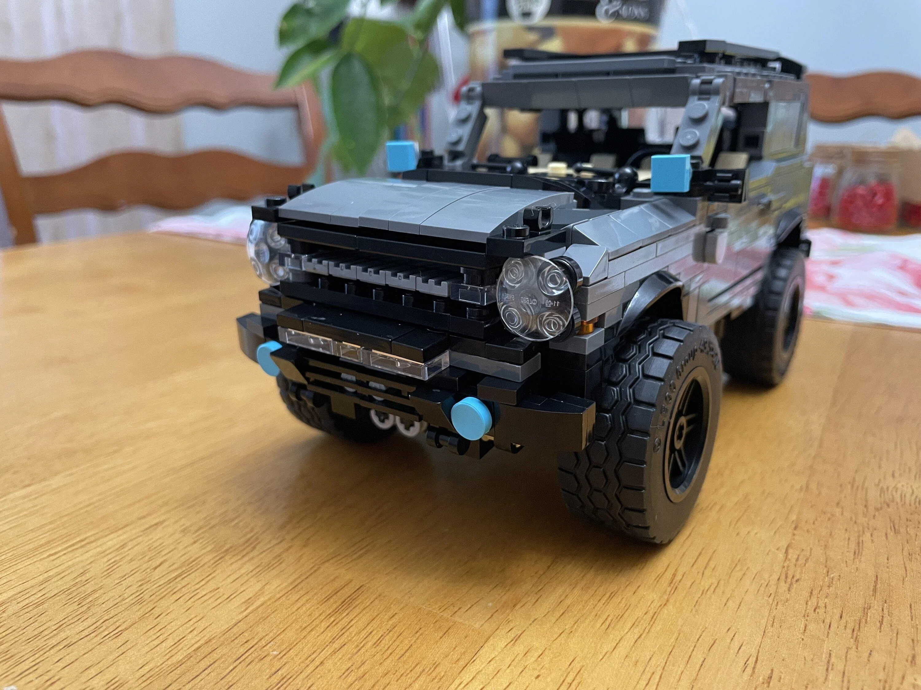 Ford Bronco Build My (LEGO) Brick Bronco IMG_3502