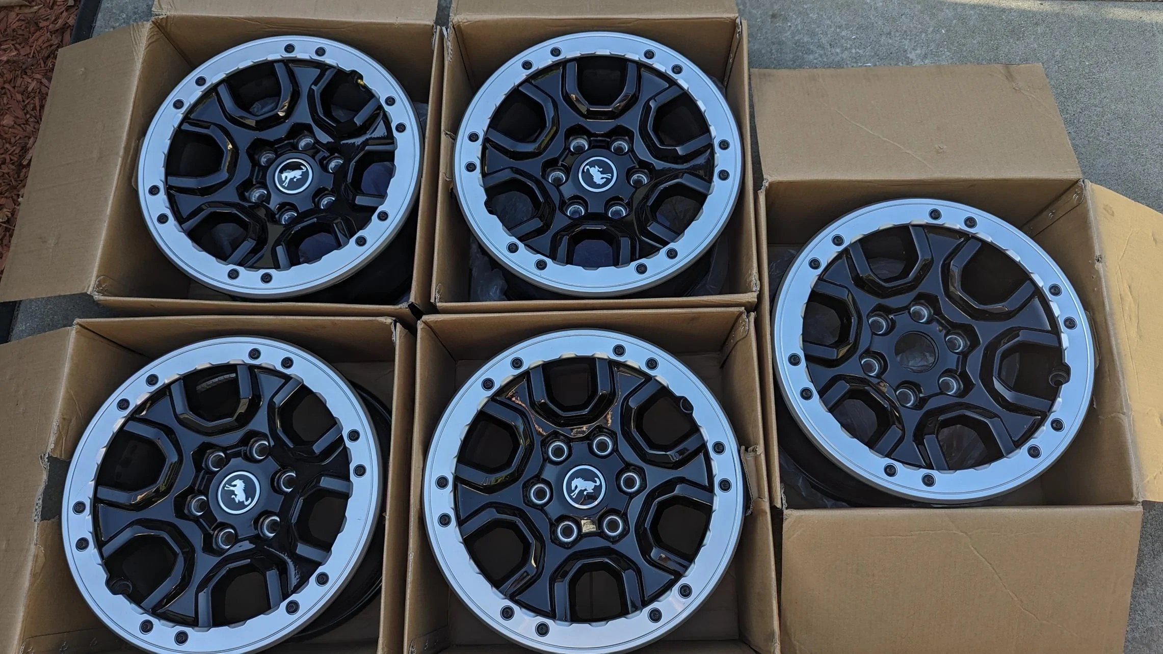 Ford Bronco SAS Wheels (5 pcs.) + OEM Lug Nuts & Security Locks PXL_20230712_004740100