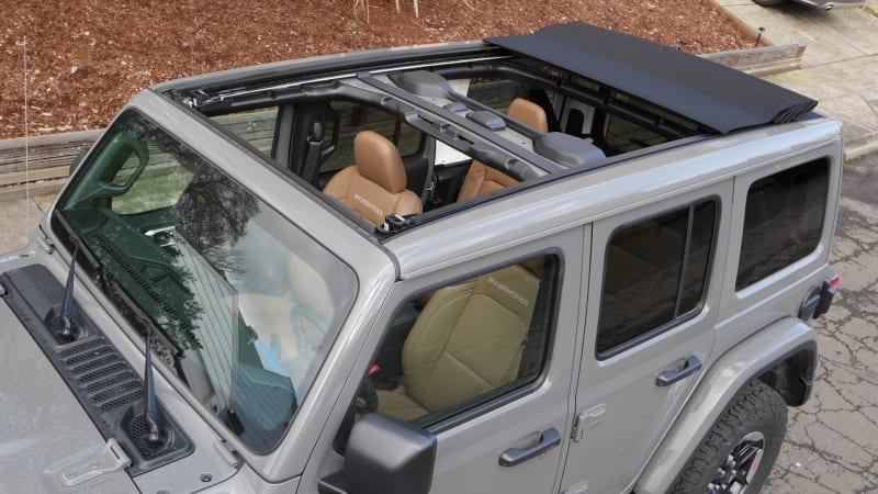 Ford Bronco Fixed roof Bronco 2020-Jeep-Wrangler-Sky-One-Touch-Power-To