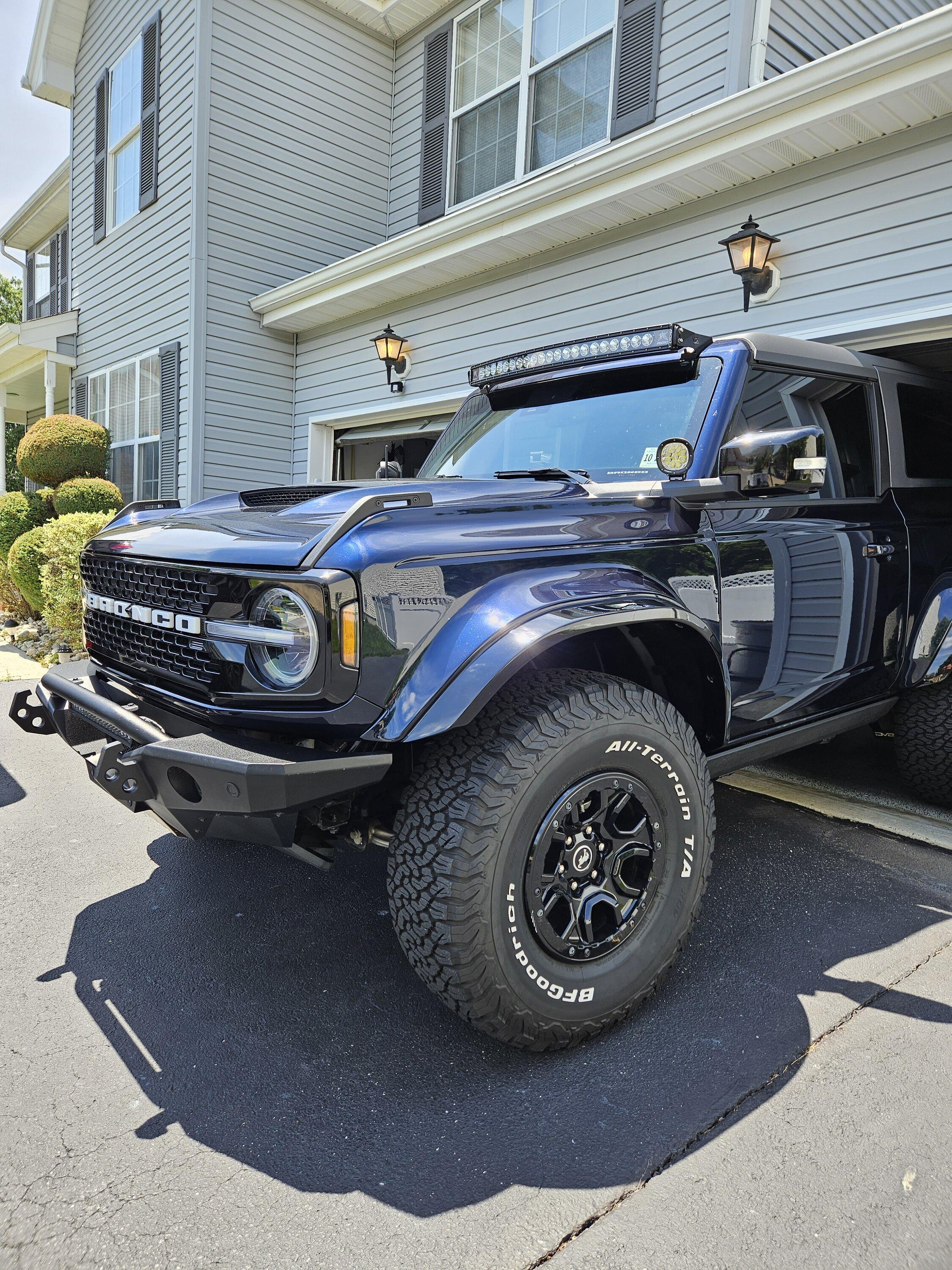 Ford Bronco 2-Door Bronco Glamour Shots? 20230715_130725