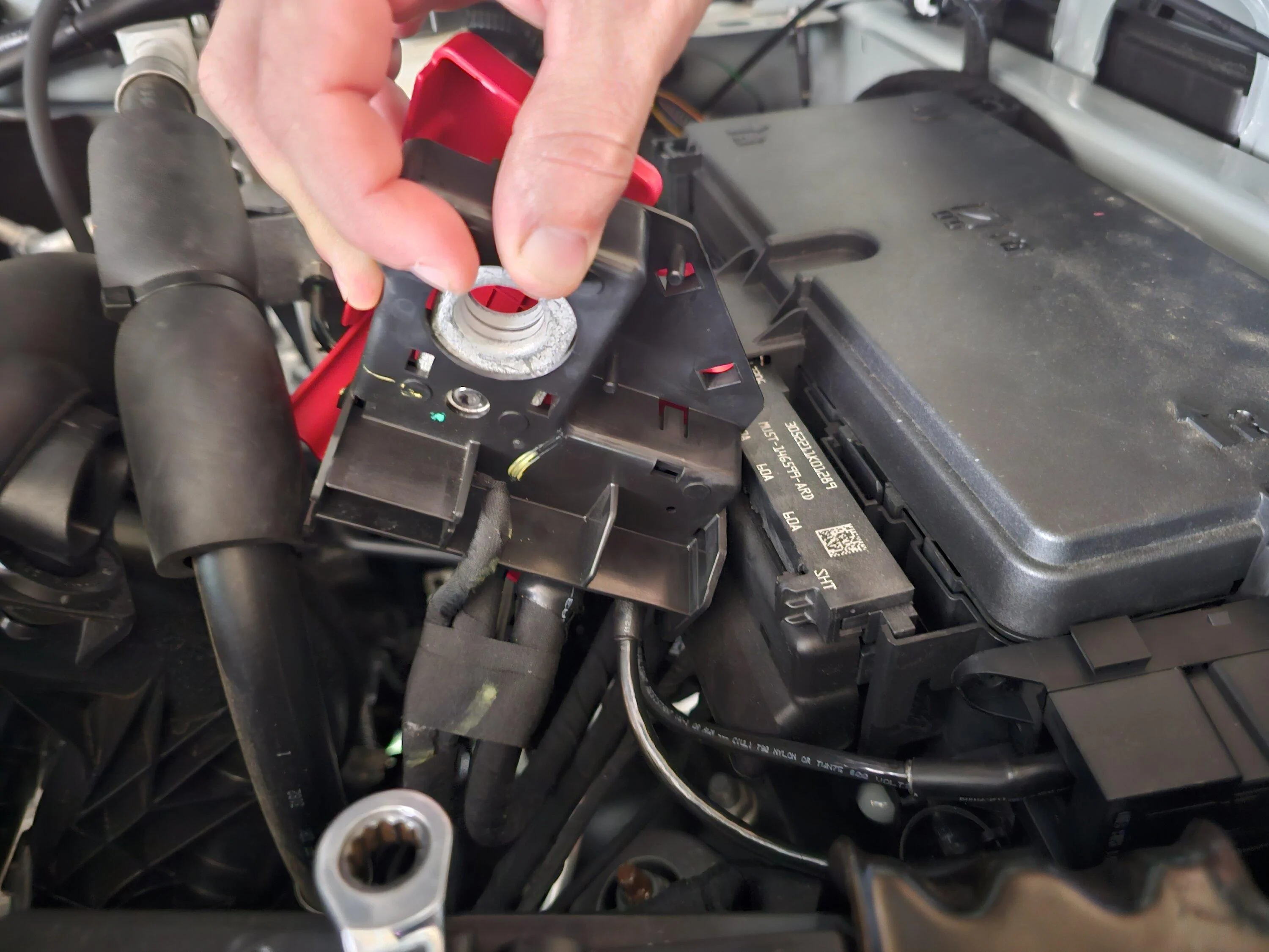 Ford Bronco Battery Terminal info 20230715_122722