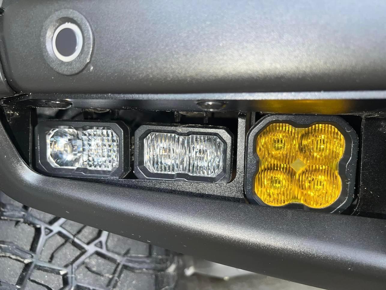 Ford Bronco Diode Dynamics Fog Light Kit for Modular Bumper $650 IMG_3164