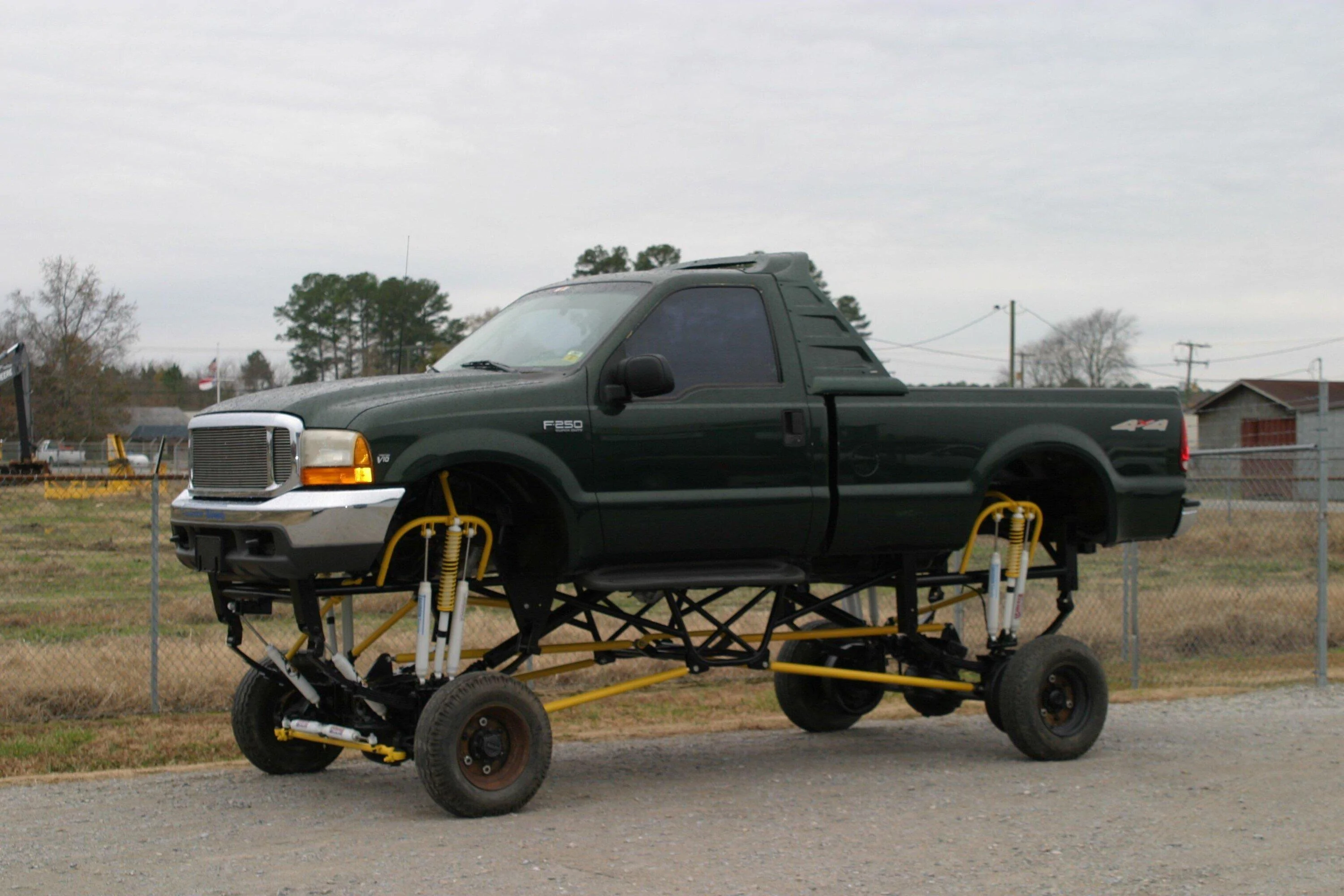 Ford Bronco Advice on fitting 50" tires. s8np8yp7gu4z