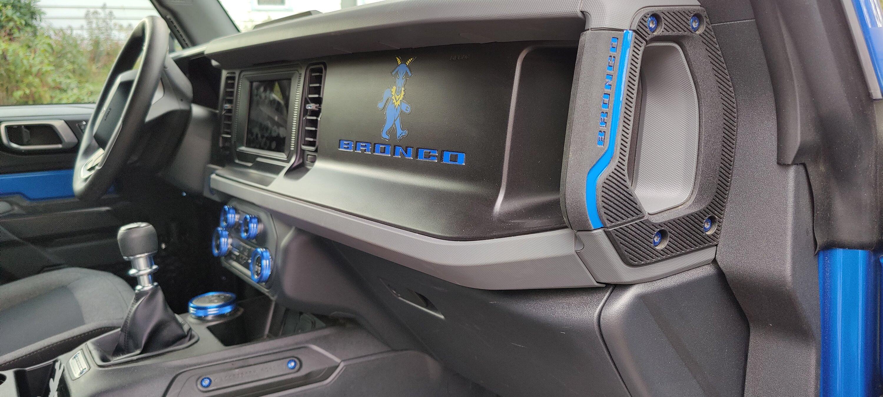 Ford Bronco Interior pics! Lets see 'em IMG_20221010_163333