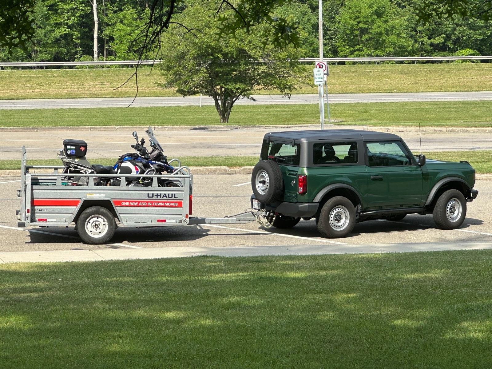 Ford Bronco Towed a GSA motorcycle from Pittsburg PA to Vernon VT Towing 20230701