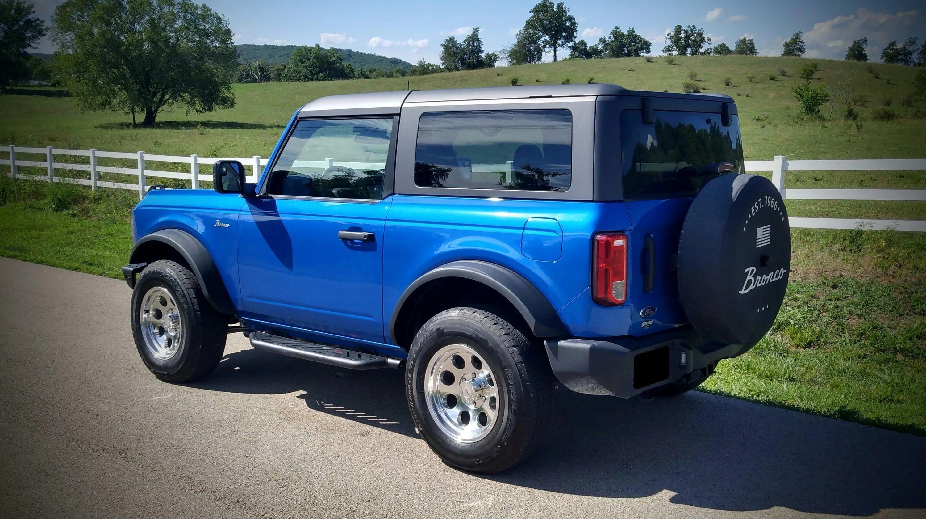 Ford Bronco ProComp 1069 Inner ProComp Circle Diameter 2forg6