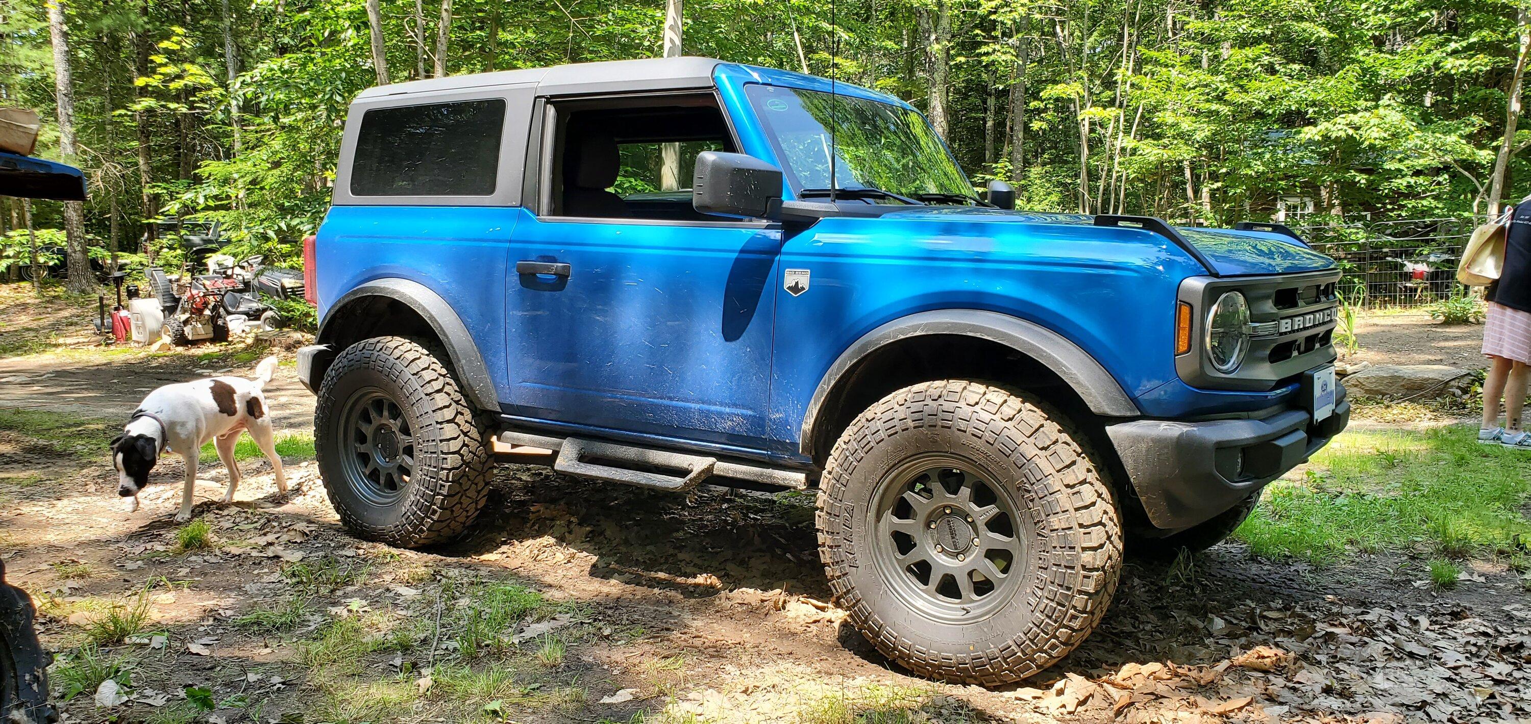 Ford Bronco Stock Non-SAS Base: 285's vs 315's? 20230706_141221