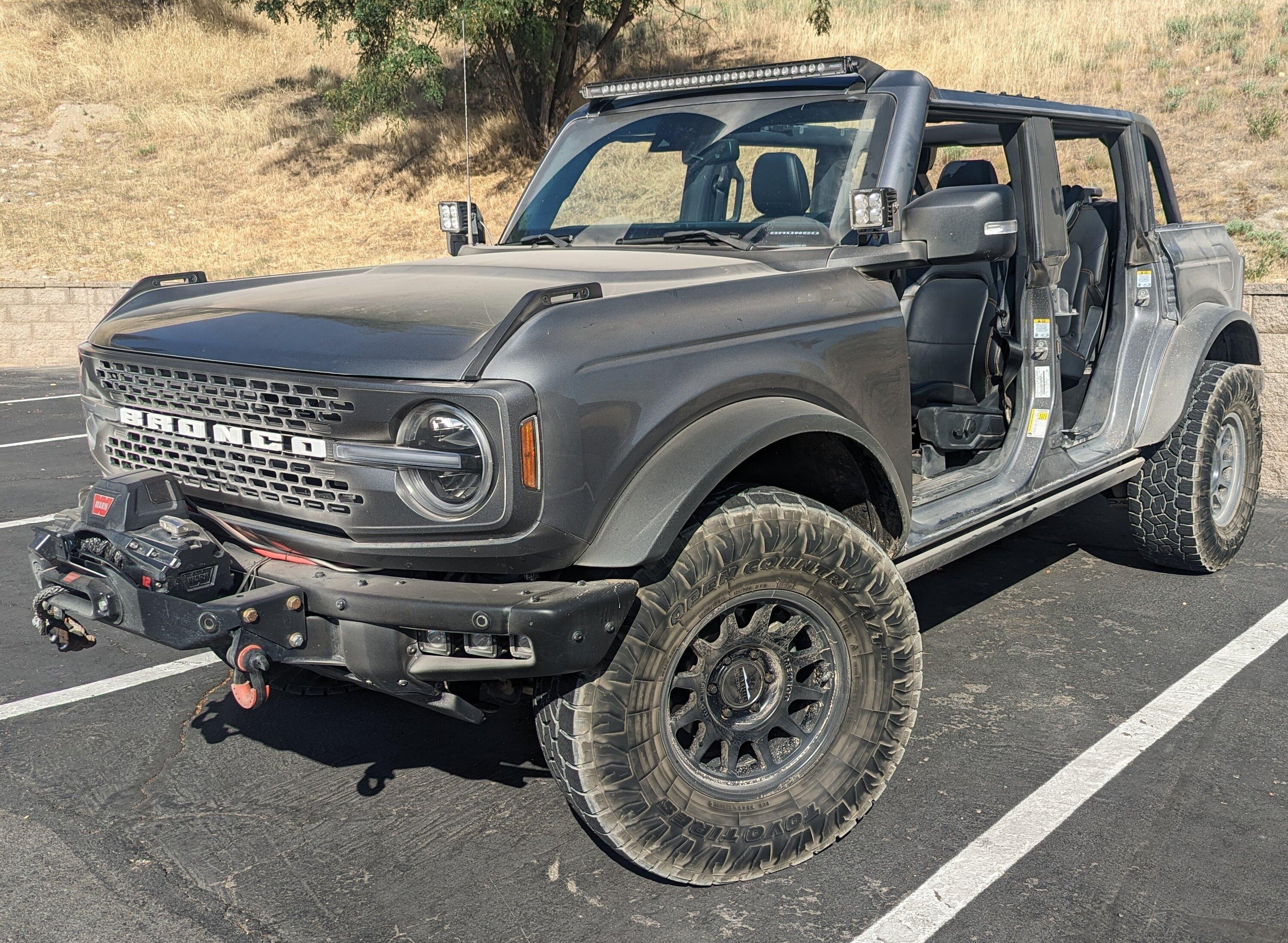 Ford Bronco Fully Naked thread! -- All Doors and Tops Off Pics doors off top off