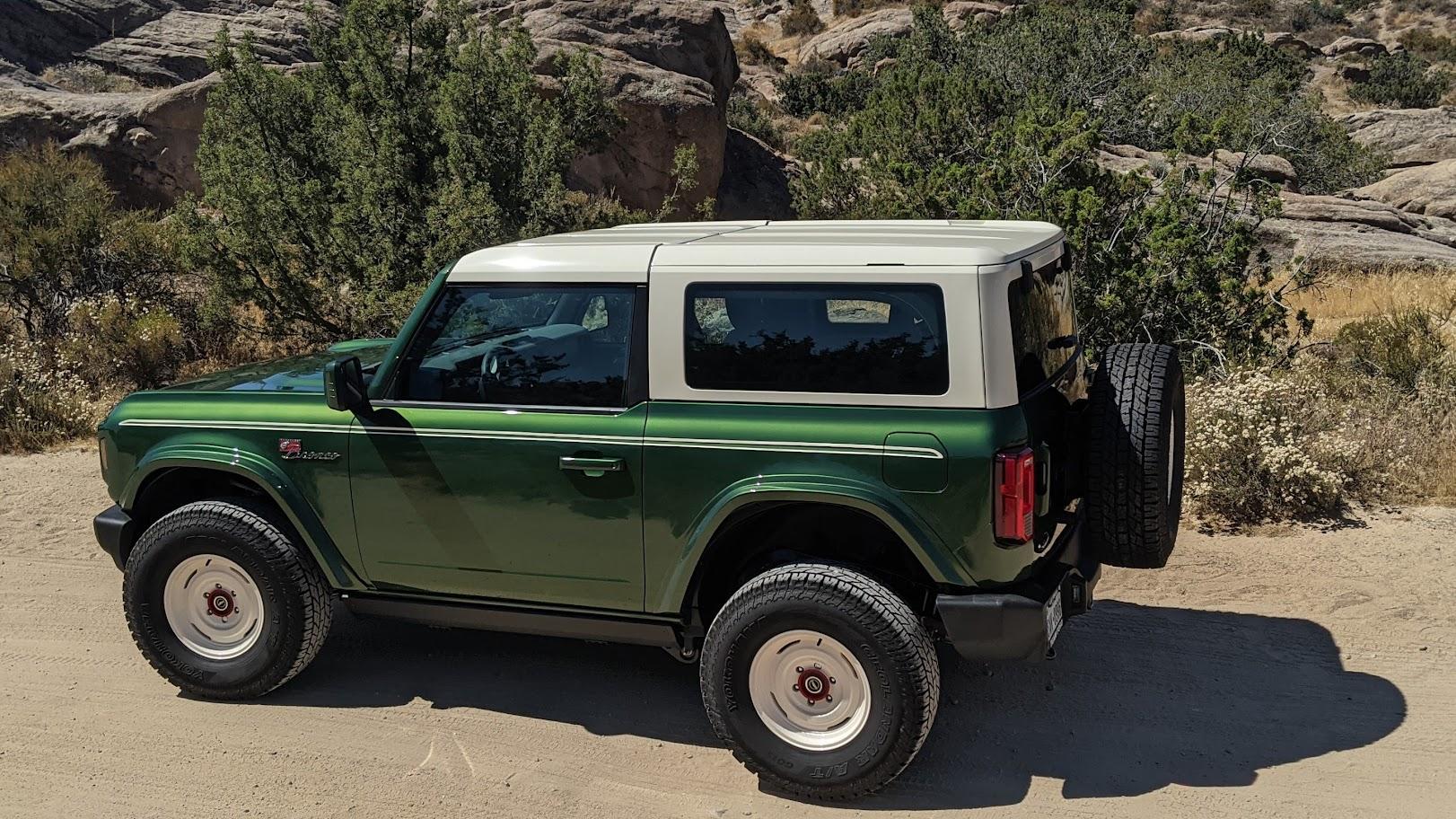 Ford Bronco Bronco Team 2 door. PXL_20230715_174039547~2