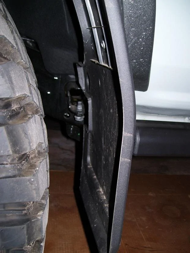 Ford Bronco ProComp 1069 Inner ProComp Circle Diameter flap4