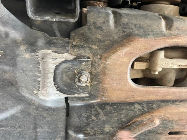 Ford Bronco Bash plate design flaw? 123_1