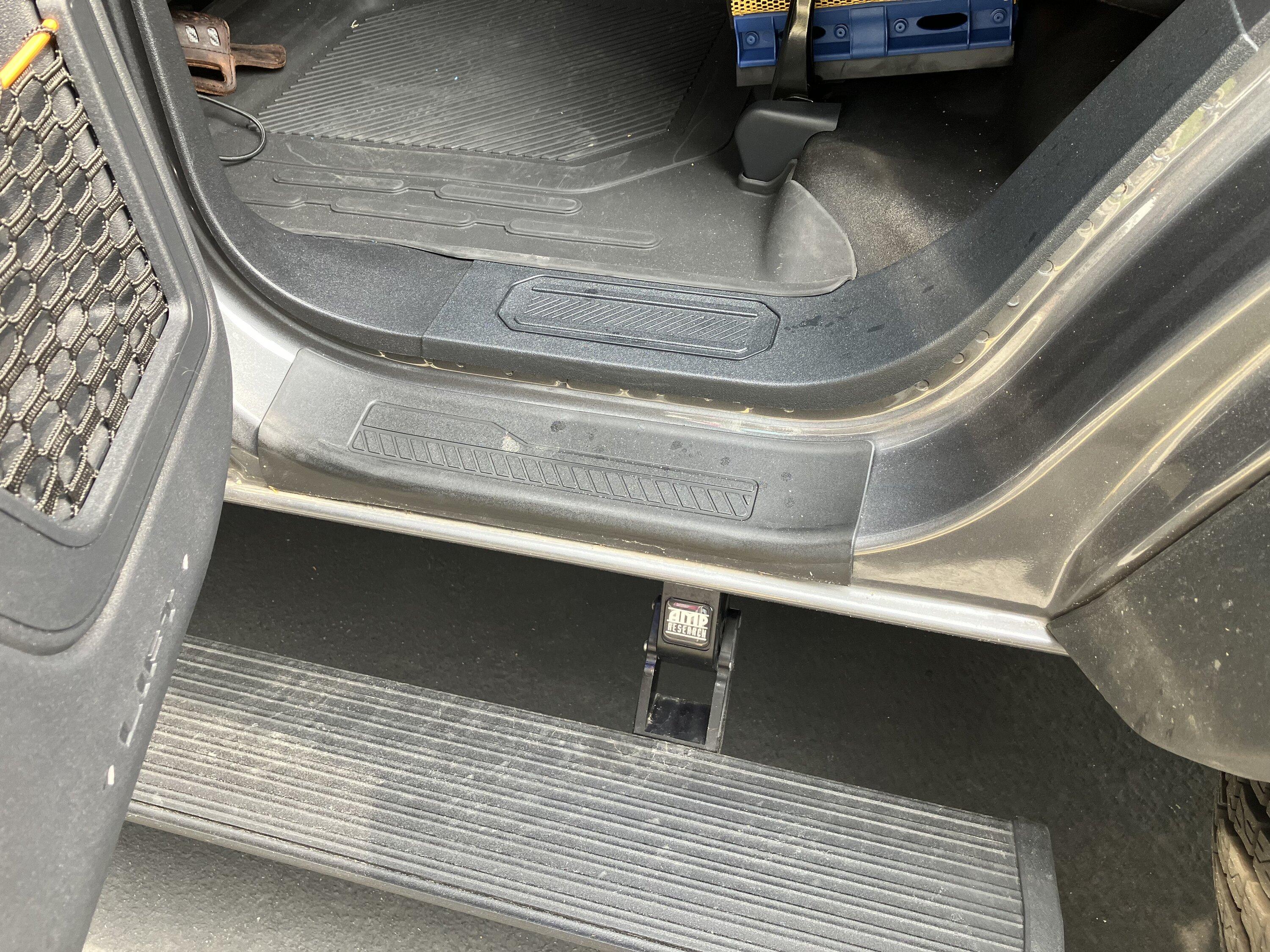 Ford Bronco Door sill protection - full edge IMG_0548