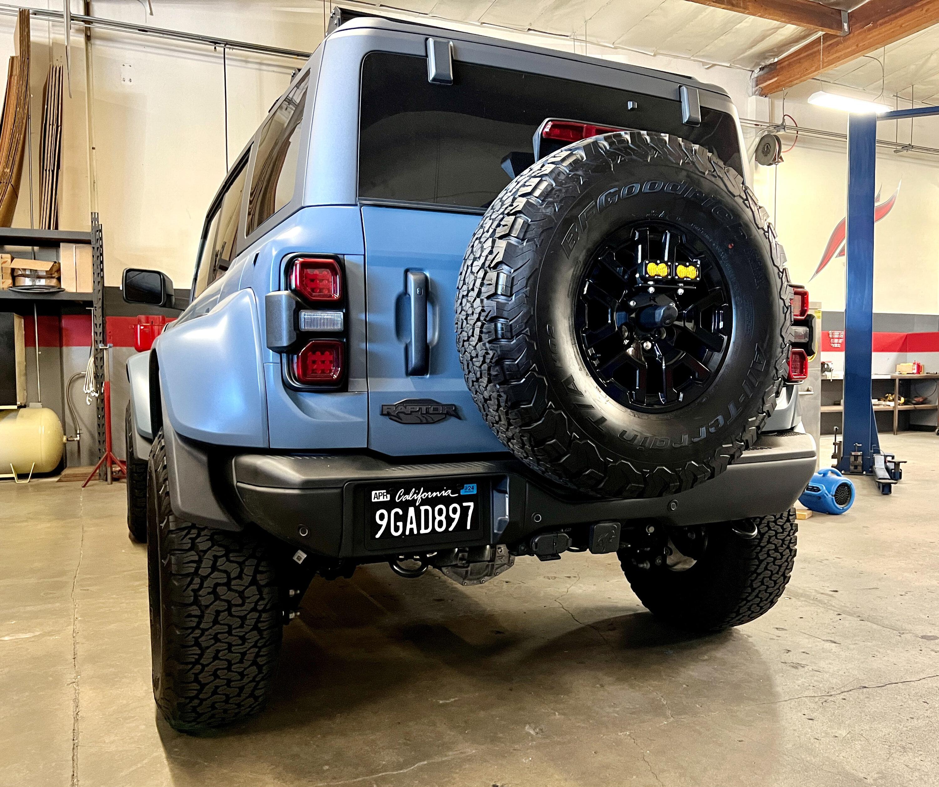 Ford Bronco NEW! Bronco Raptor ”UNI” Chase Light Mount by Fast Intentions 3F55CE80-18BC-4F00-A0D8-F52185E4CFCA.JPEG
