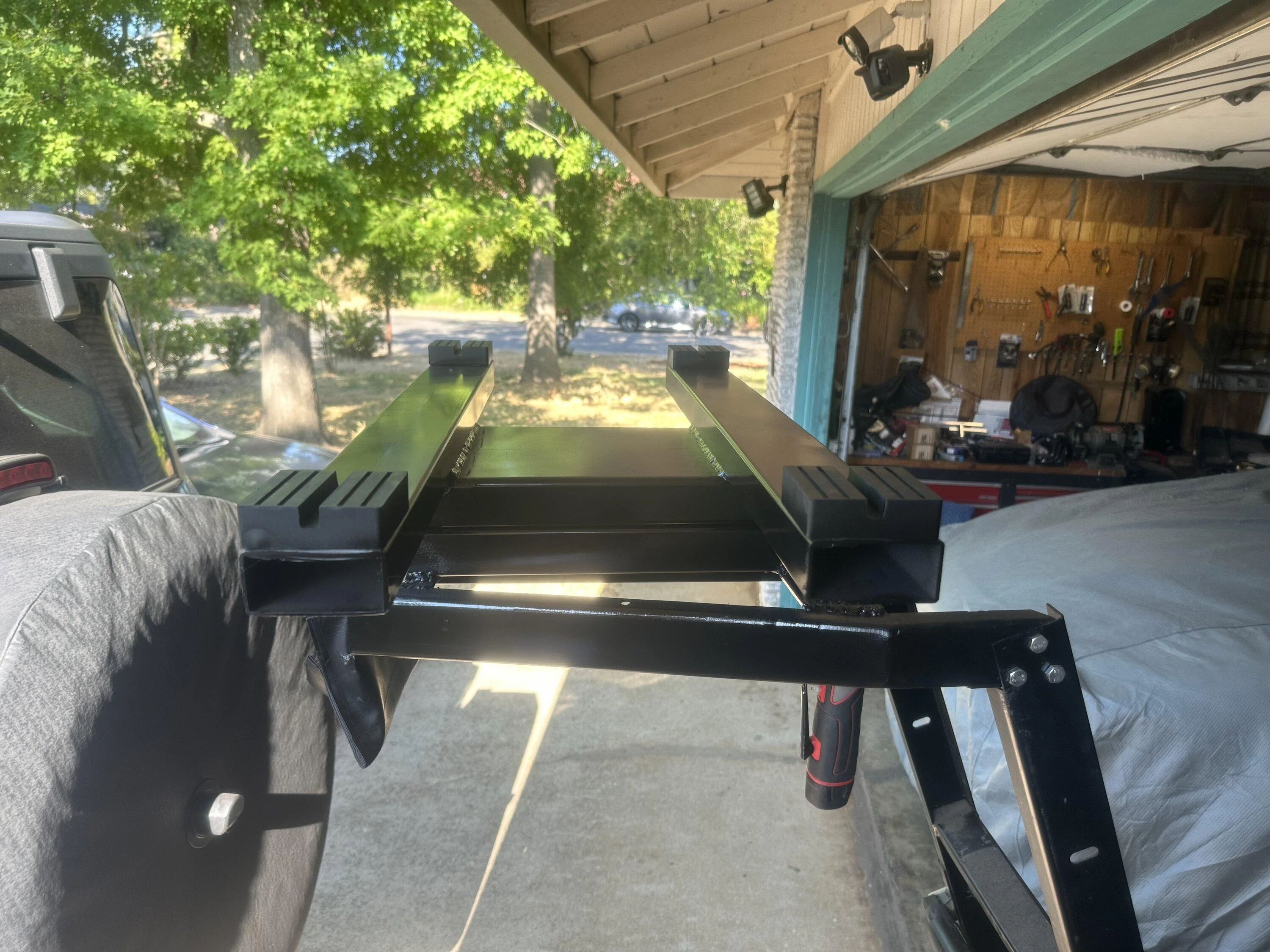 Ford Bronco Homebrew Rear Hardtop Shell Lift IMG_0266