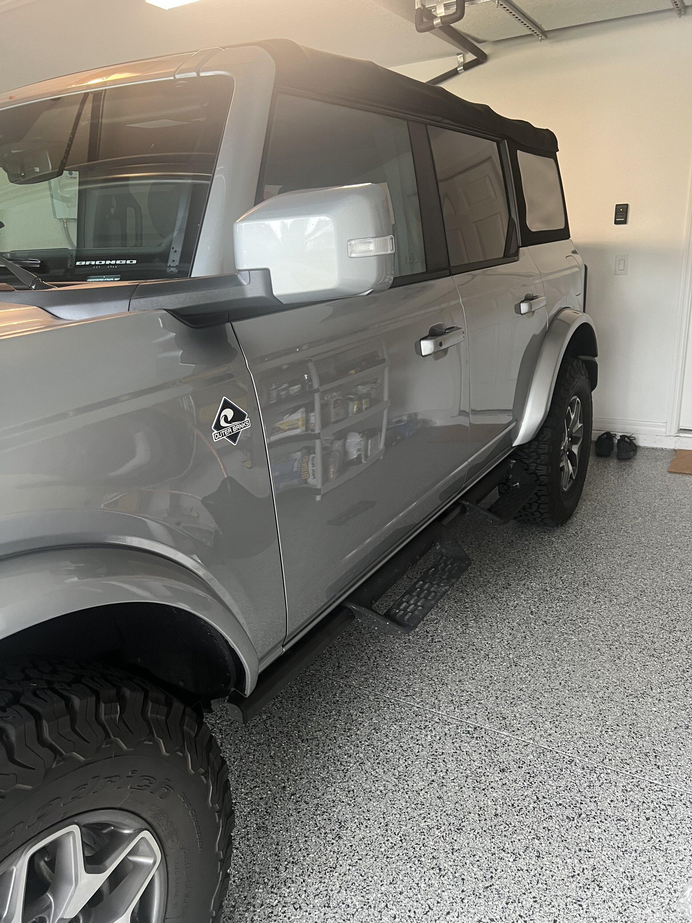 Ford Bronco Ford Performance Hoop Steps and Light Bar IMG_7371