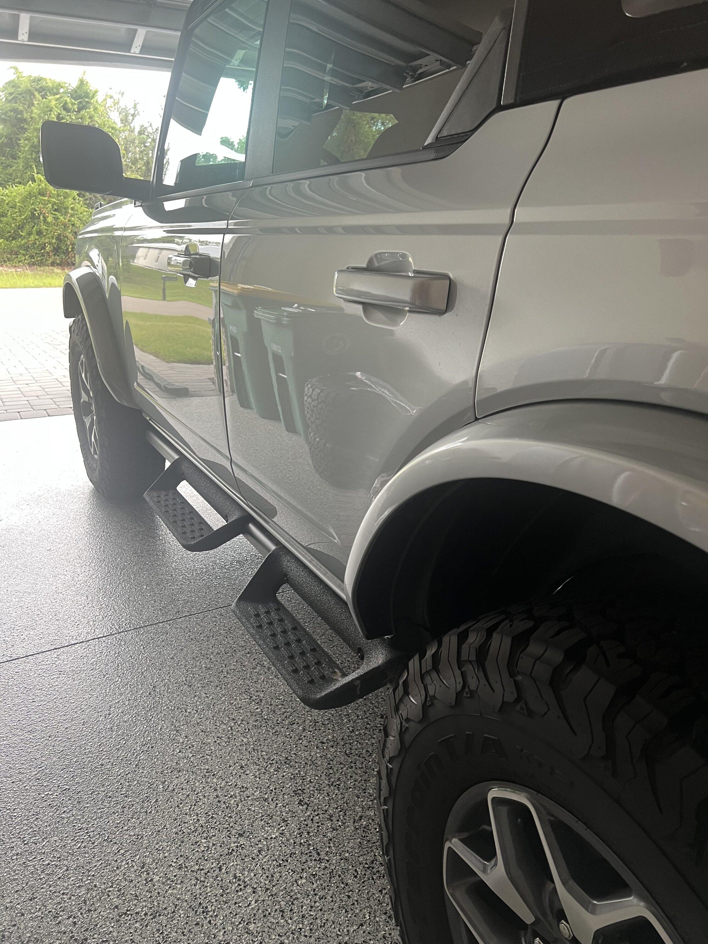 Ford Bronco Ford Performance Hoop Steps and Light Bar IMG_7373