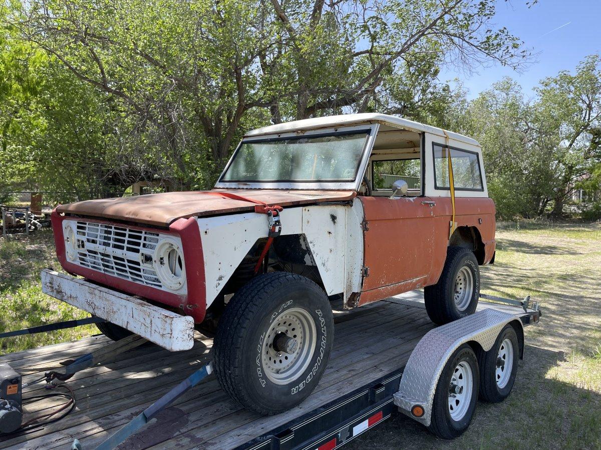 Ford Bronco What did you do TO / WITH your Bronco today? 👨🏻‍🔧🧰🚿🛠 362232041_6388383171243655_2289426362905741512_n