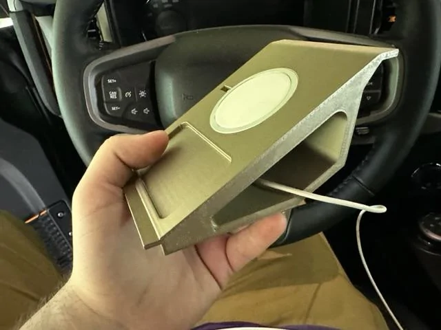 Ford Bronco Wireless charger DIY IMG_1164