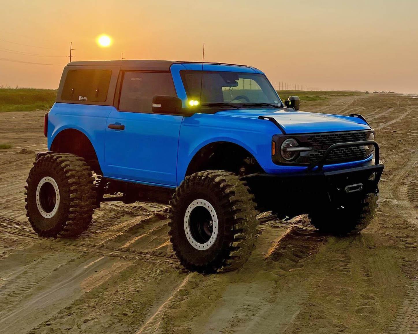 Ford Bronco 42’s 😱 bronco on 42 tires