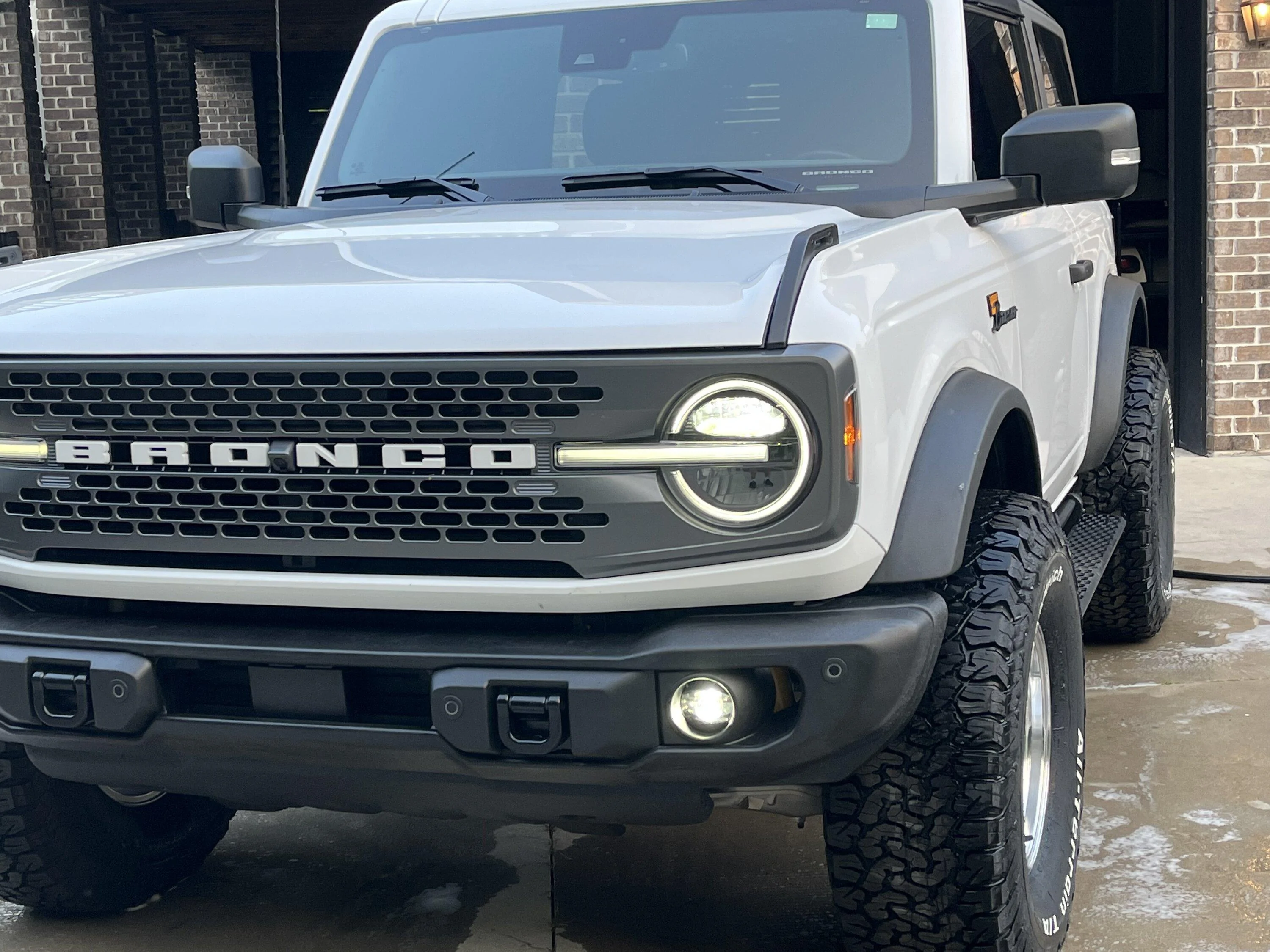 Bronco 5.jpg