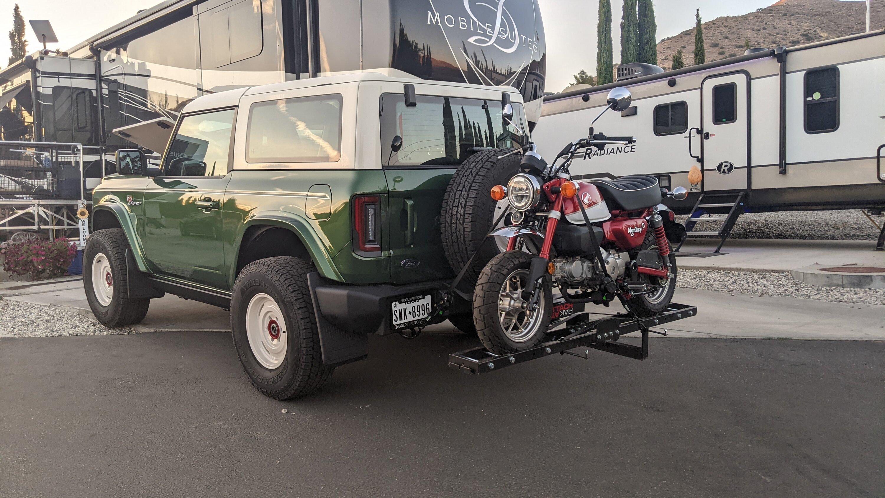 Ford Bronco Cargo hitch/motorcycle carrier PXL_20230722_024834019