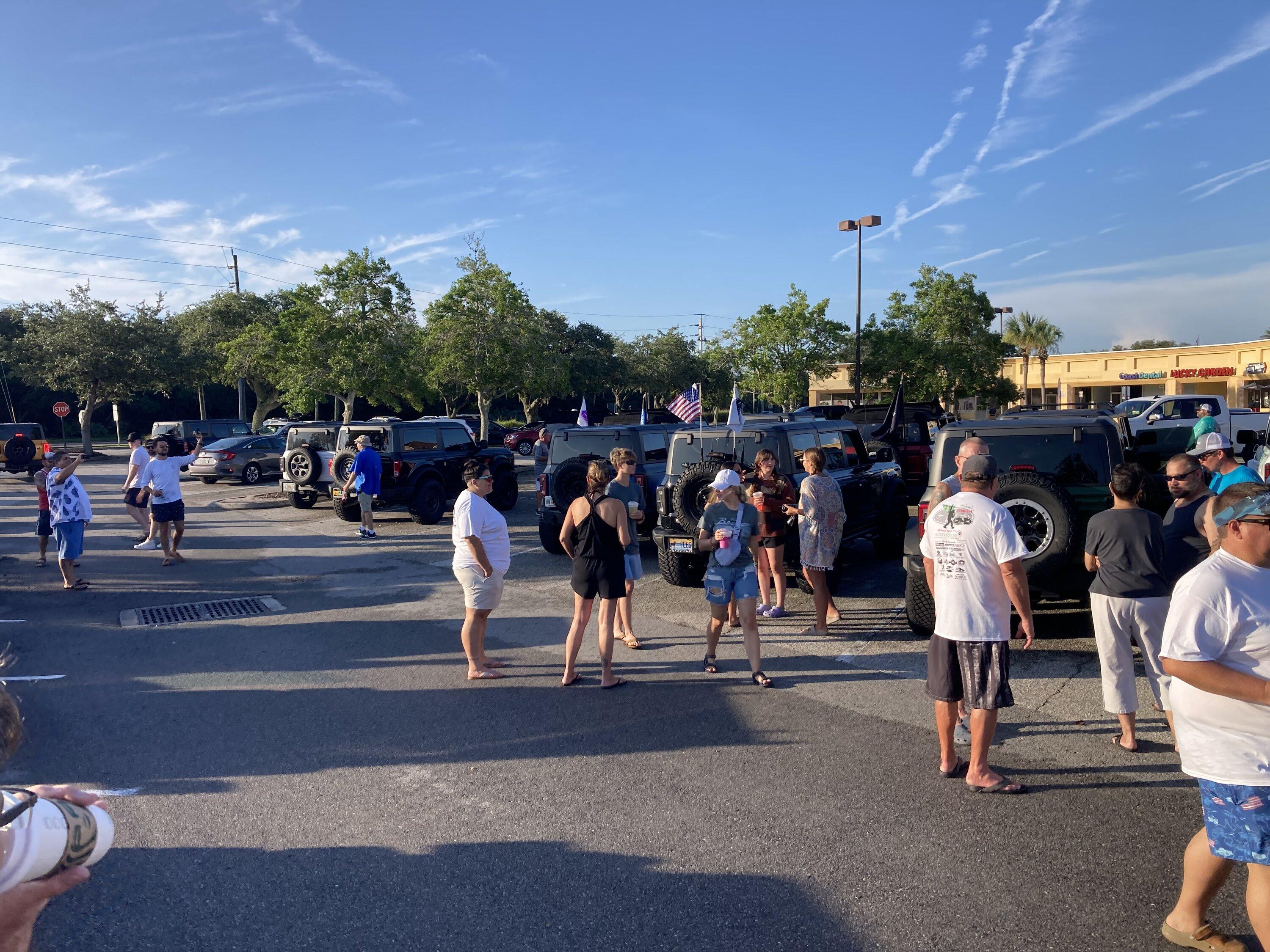 Ford Bronco 2nd Annual "Christmas in July" by FL6G sees 96 Bronco turnout! IMG_6306