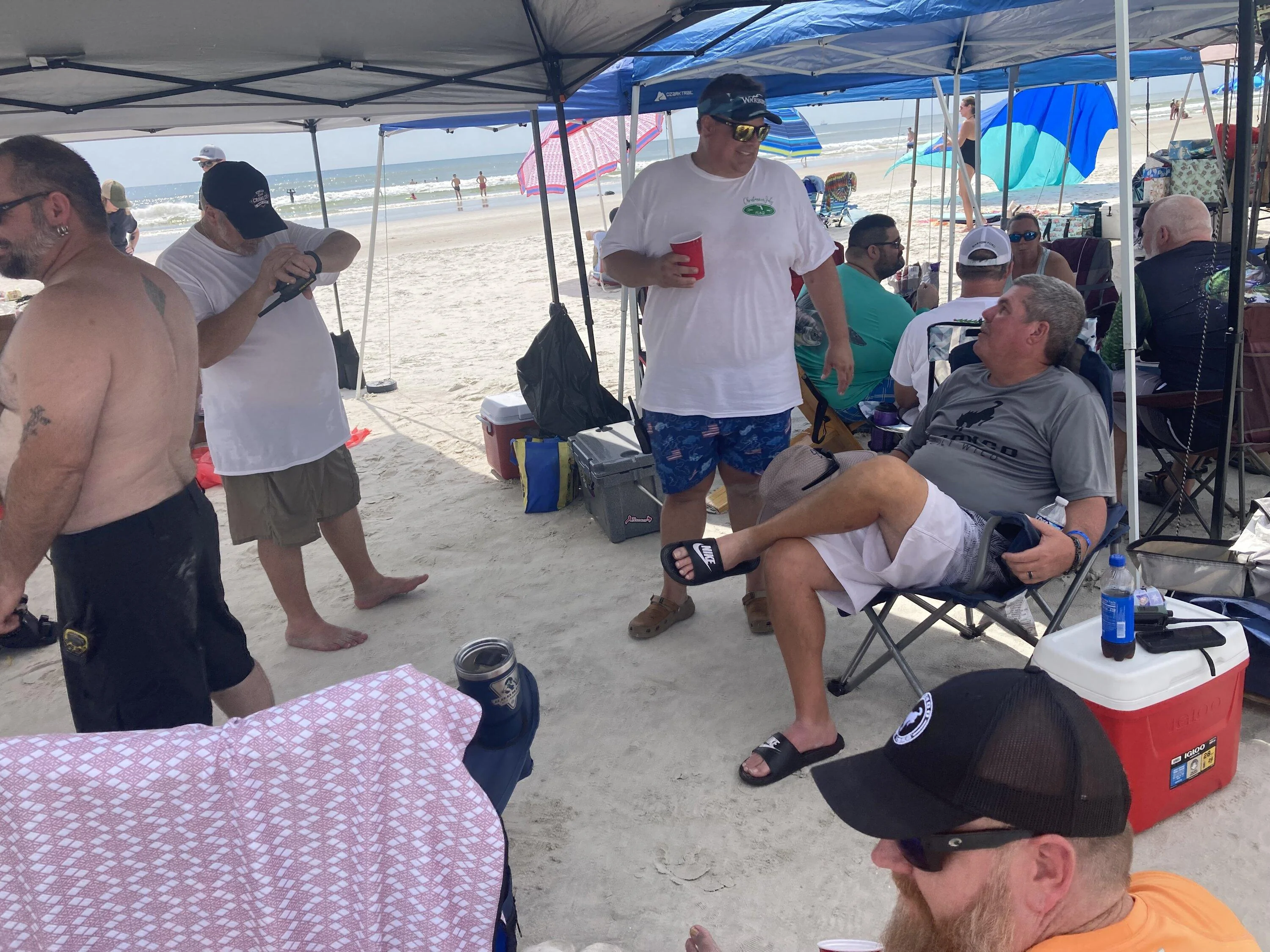 Ford Bronco 2nd Annual "Christmas in July" by FL6G sees 96 Bronco turnout! IMG_6314