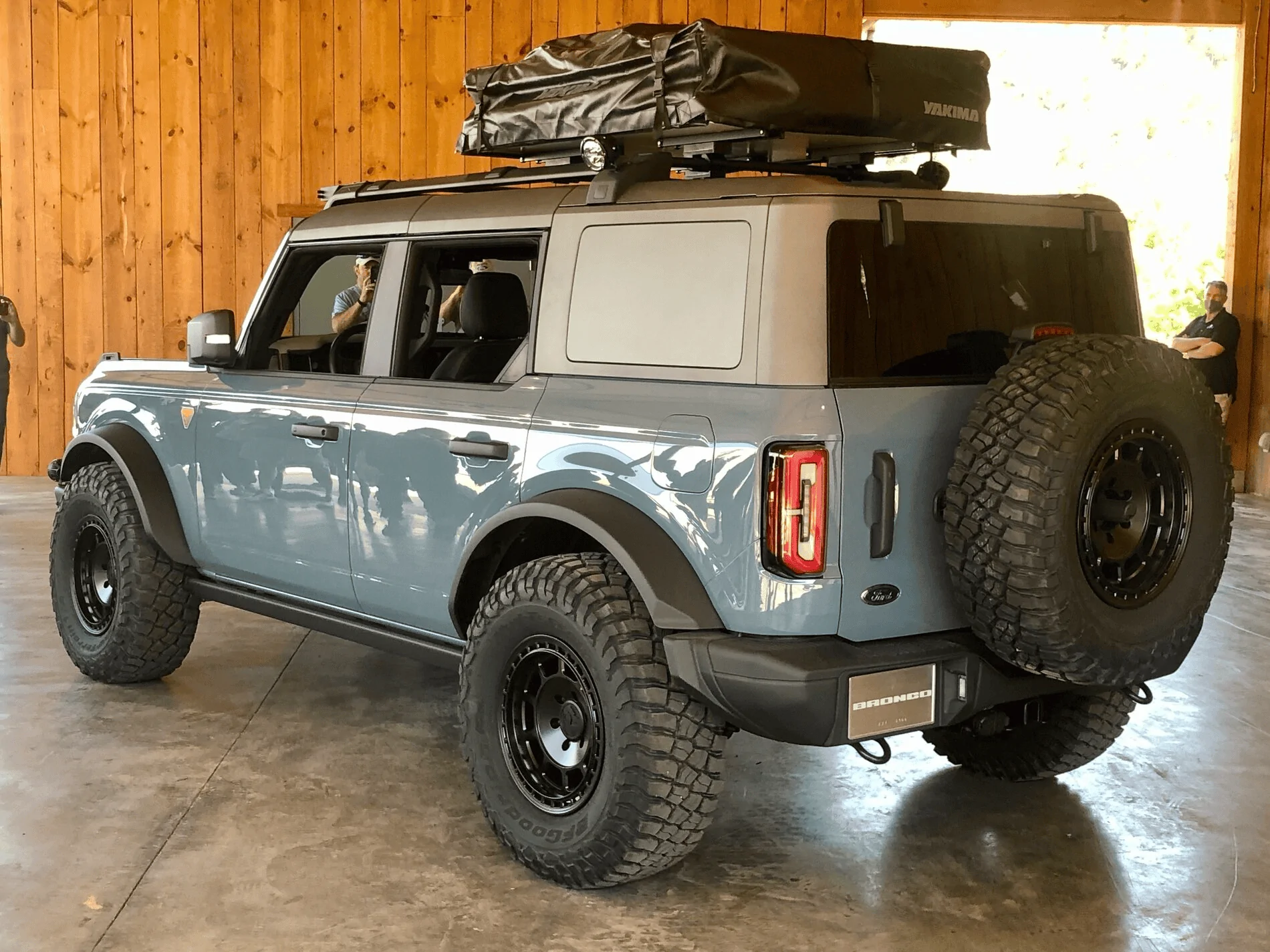 Ford Bronco Carbonized Gray Explorer at Serramonte Ford 82608EC0-72D5-4C59-839A-852509E8F672