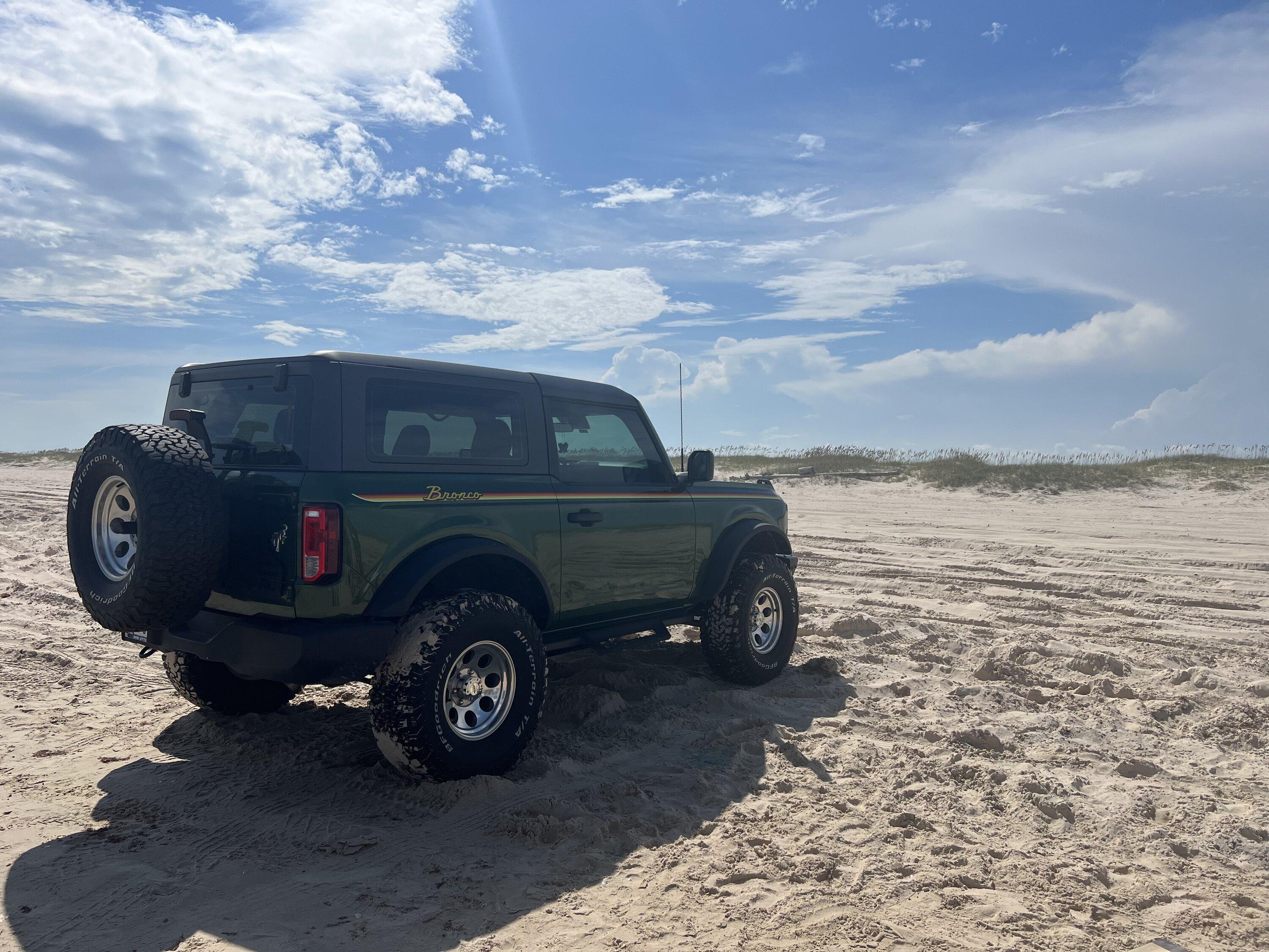 Ford Bronco "Old School" Classic Bronco Looks [Photos Edition] -- post pics of your build! IMG_7192