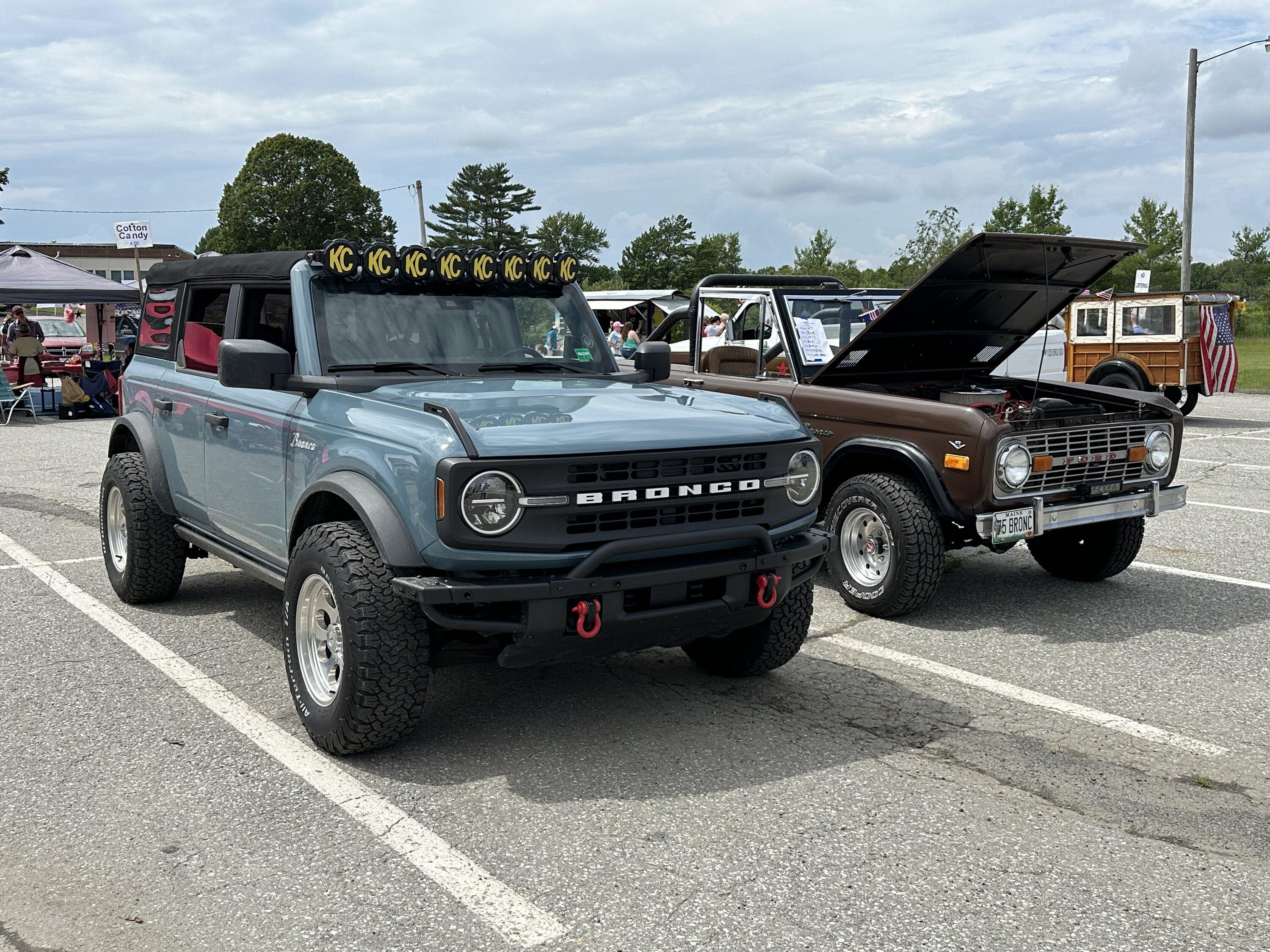 Ford Bronco "Old School" Classic Bronco Looks [Photos Edition] -- post pics of your build! IMG_2362