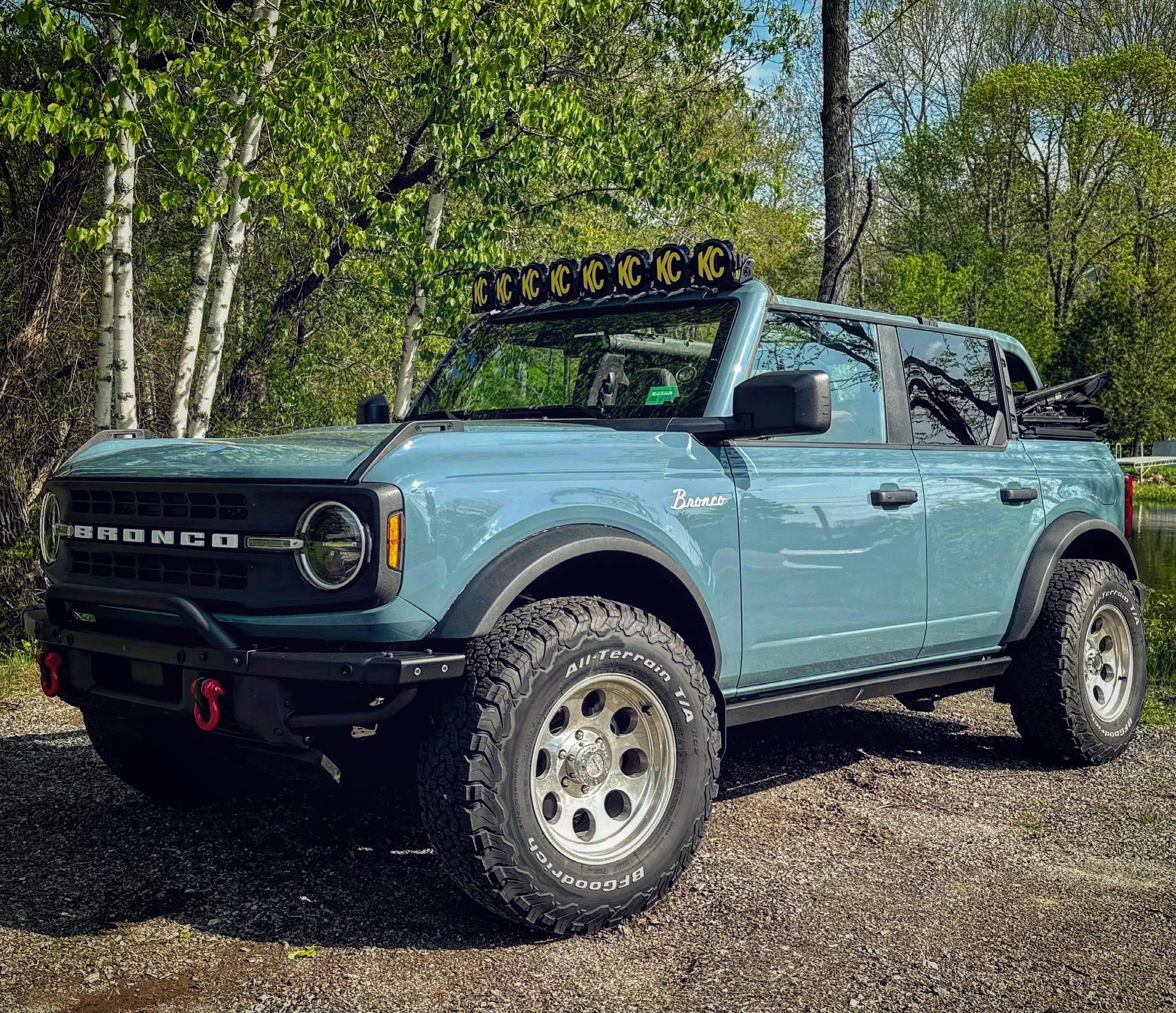Ford Bronco "Old School" Classic Bronco Looks [Photos Edition] -- post pics of your build! 1DC3EF68-8E2F-4423-A46E-962BA9723A0E