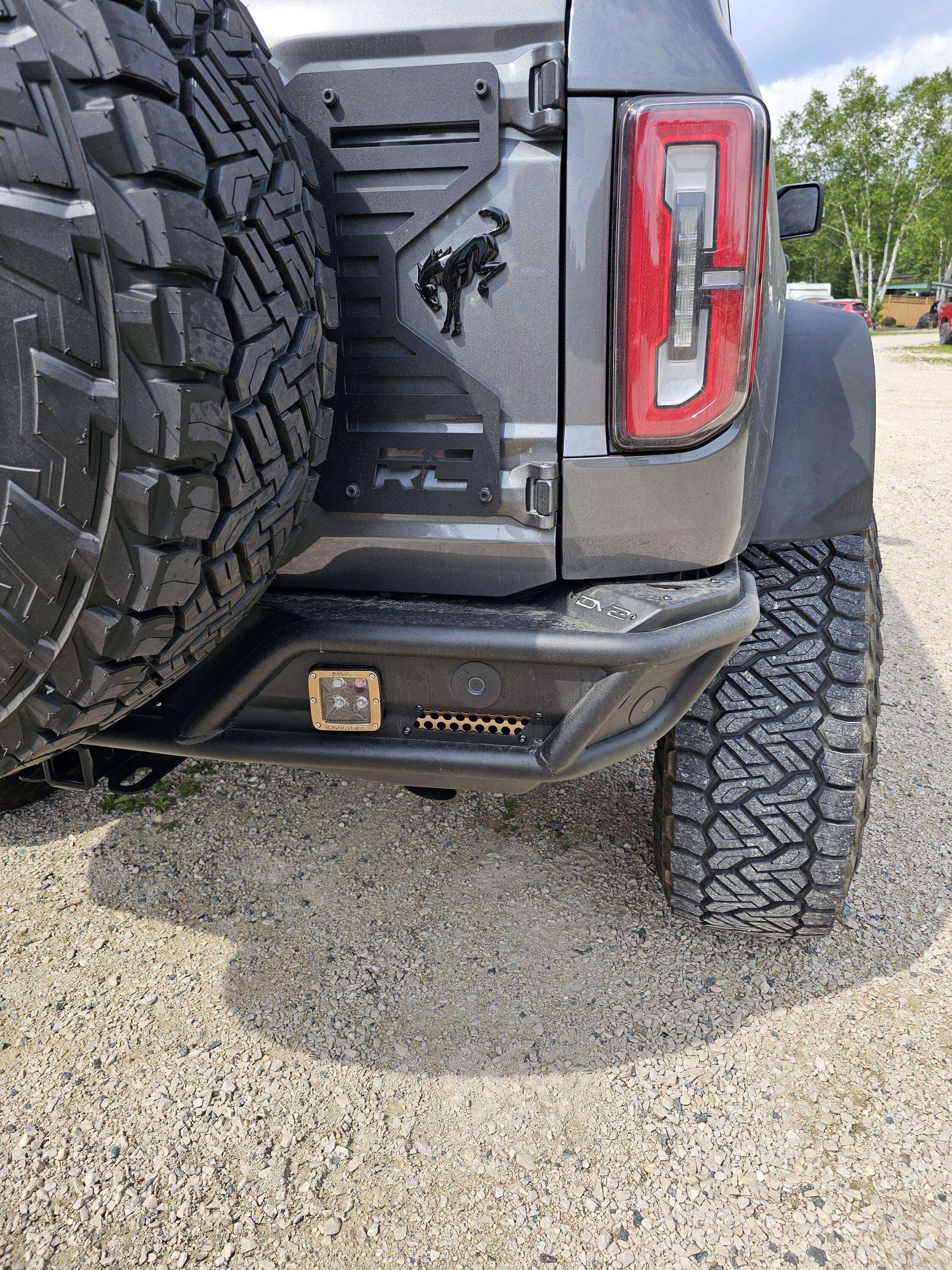 Ford Bronco Wildtrak (bolt on party) 20230708_154137