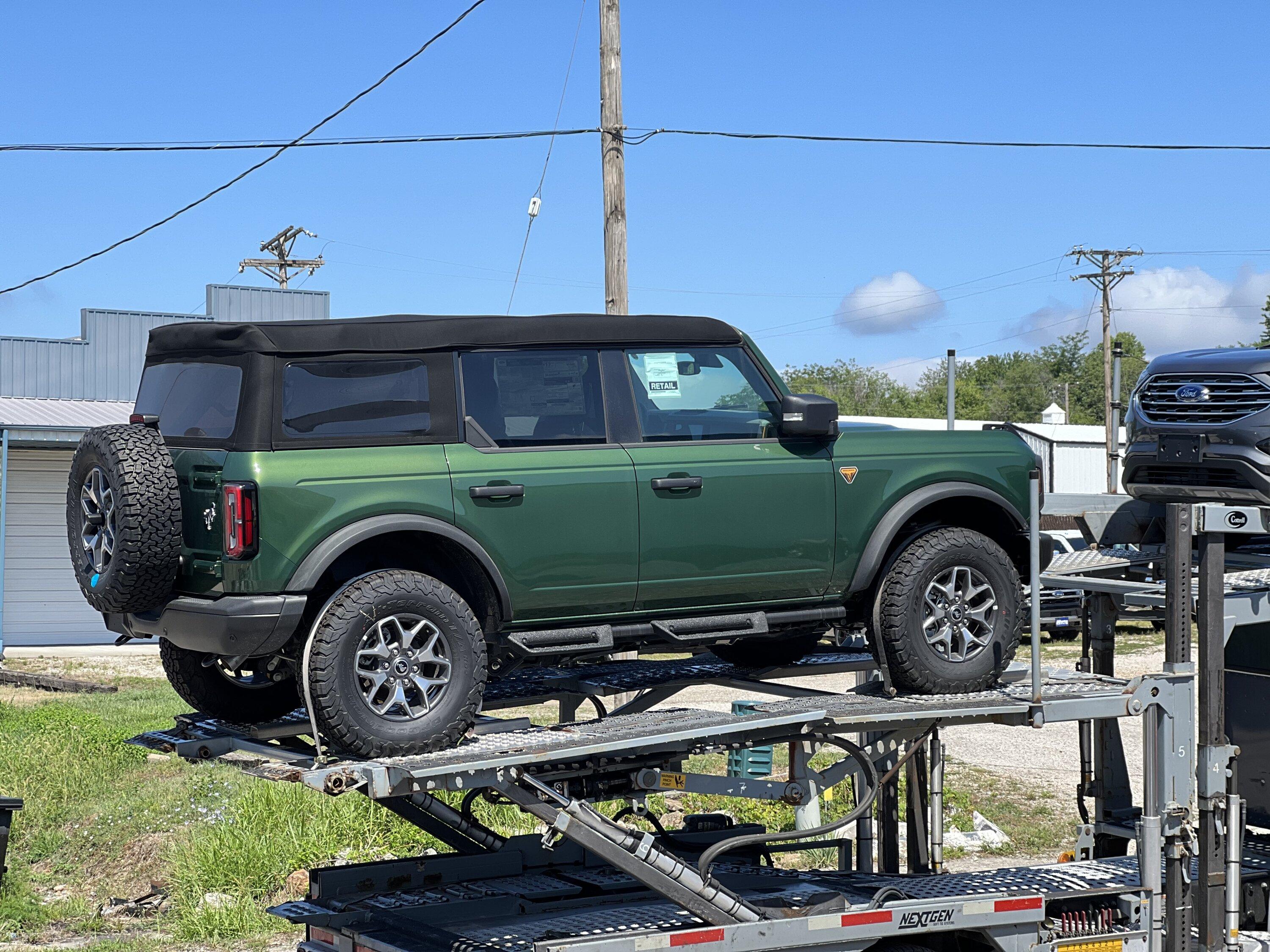 Ford Bronco 3/20/2023 Build Week with spreadsheet IMG_4026.JPG
