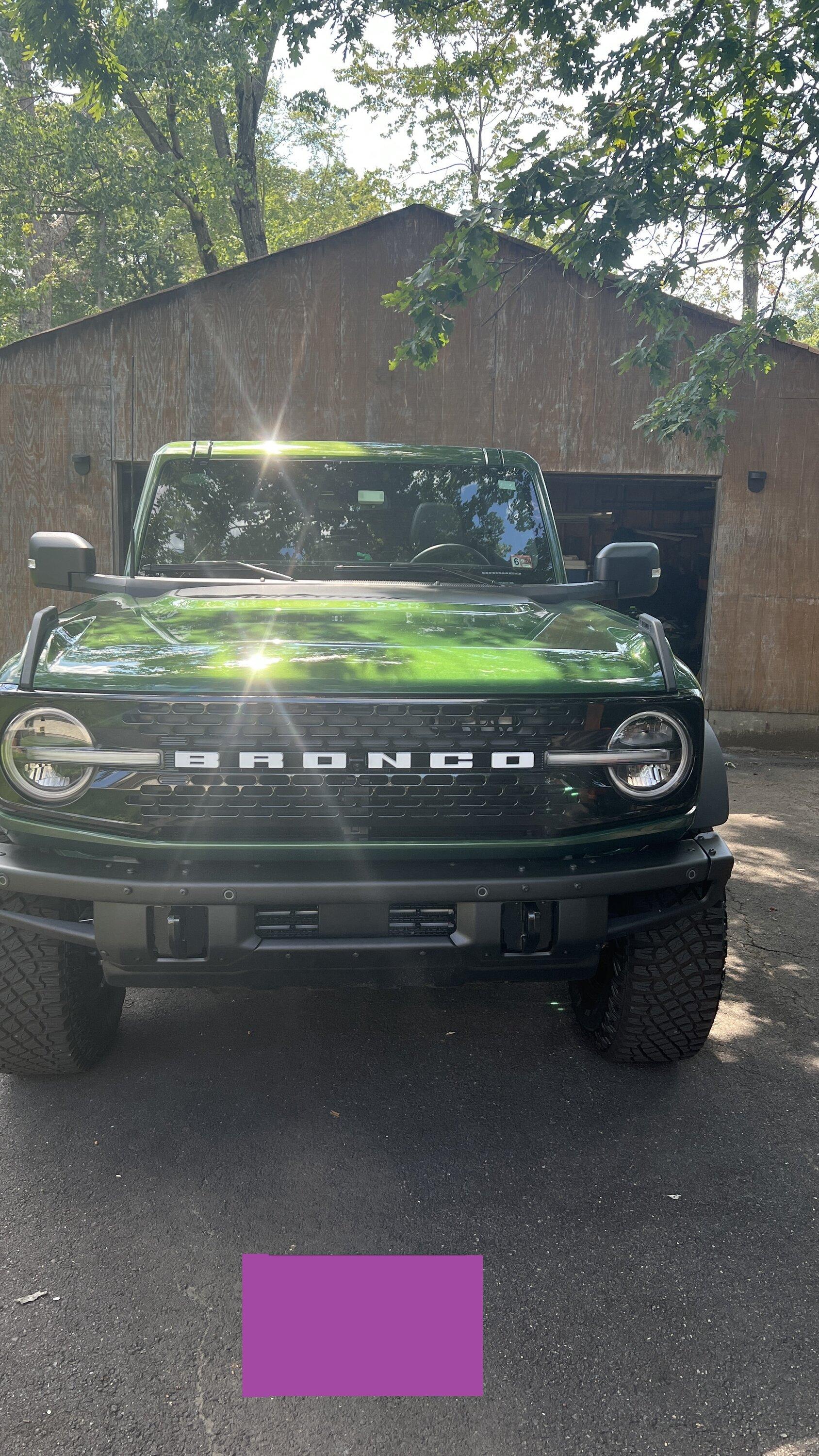 BRONCO FRONT.jpg